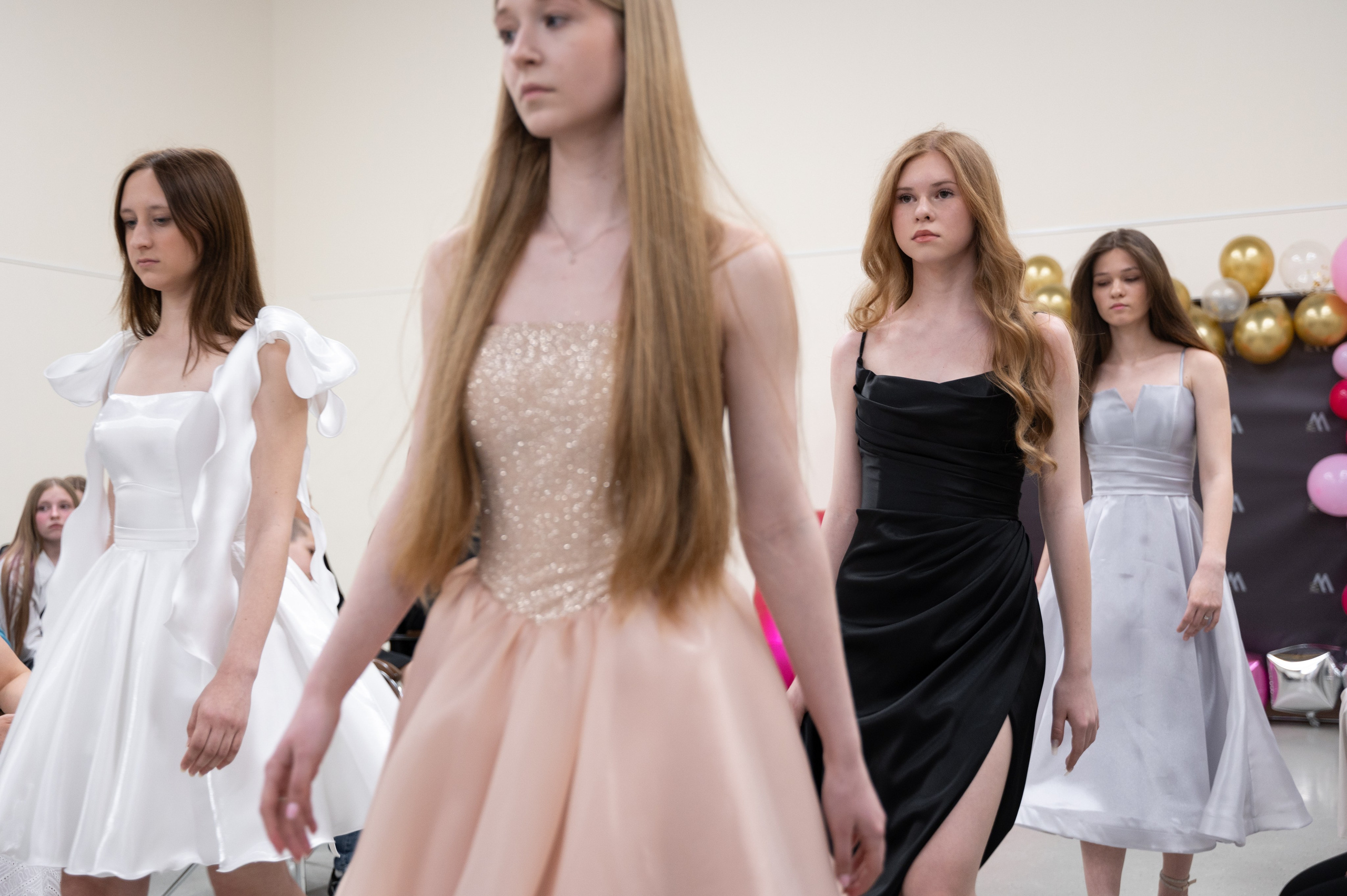 Весенний показ от Aesthetics model management | 15.05.2025. Фотограф в Омске Елизавета Кириллова