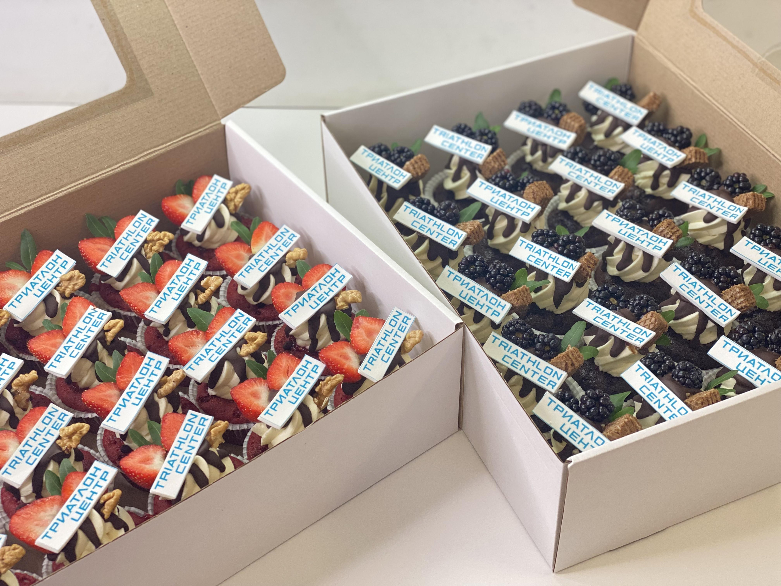 Капкейки фуршетные с логотипом. Katyasugarsugar капкейки, зефир, торты Москва