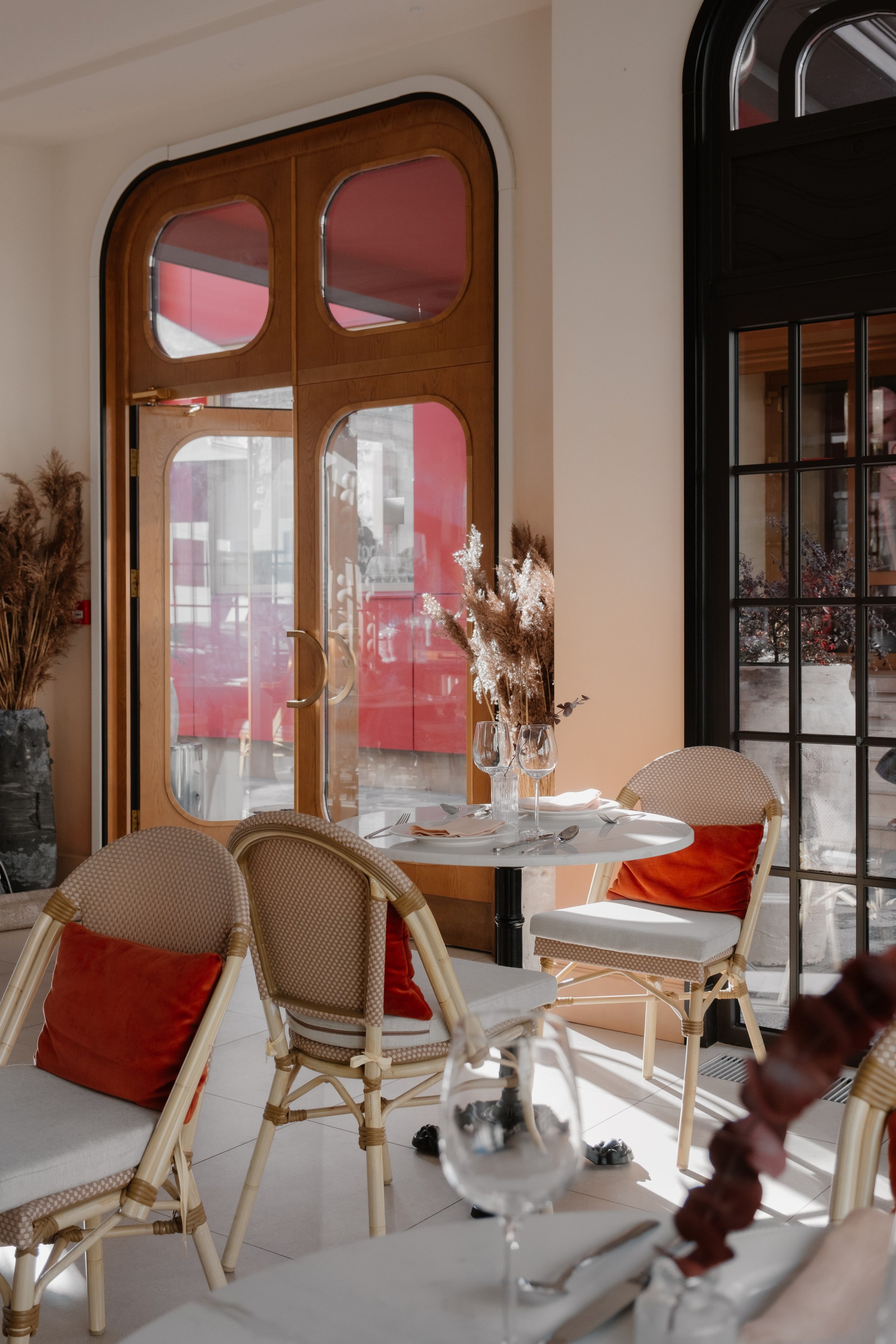 Dakhanago Cafe in Cherkessk by Ottisk Studio. Ekaterina Symidi. Interior Photographer