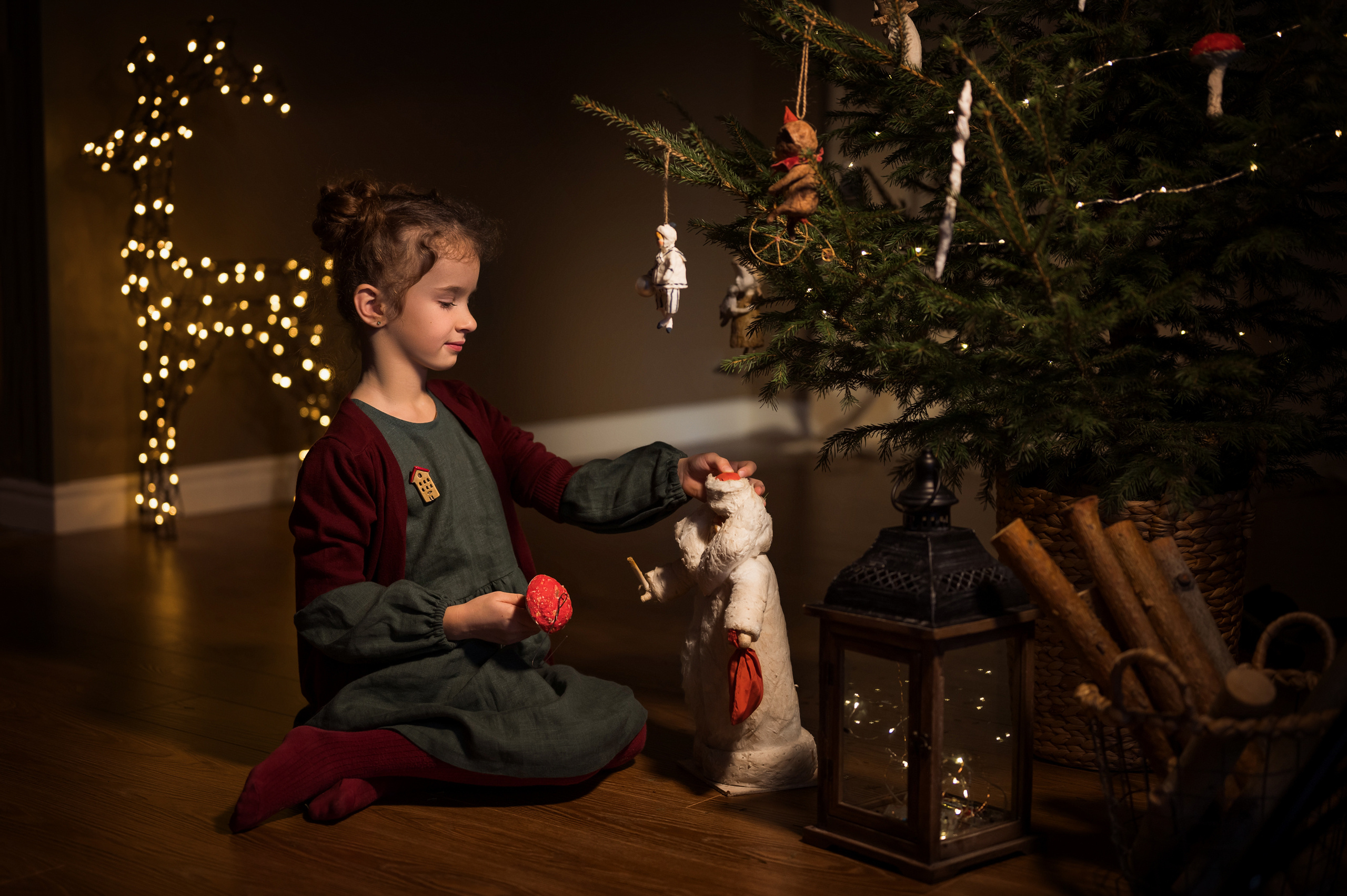 Алина, Ёжик и мама. Фотограф Юлия Павлова Красноярск