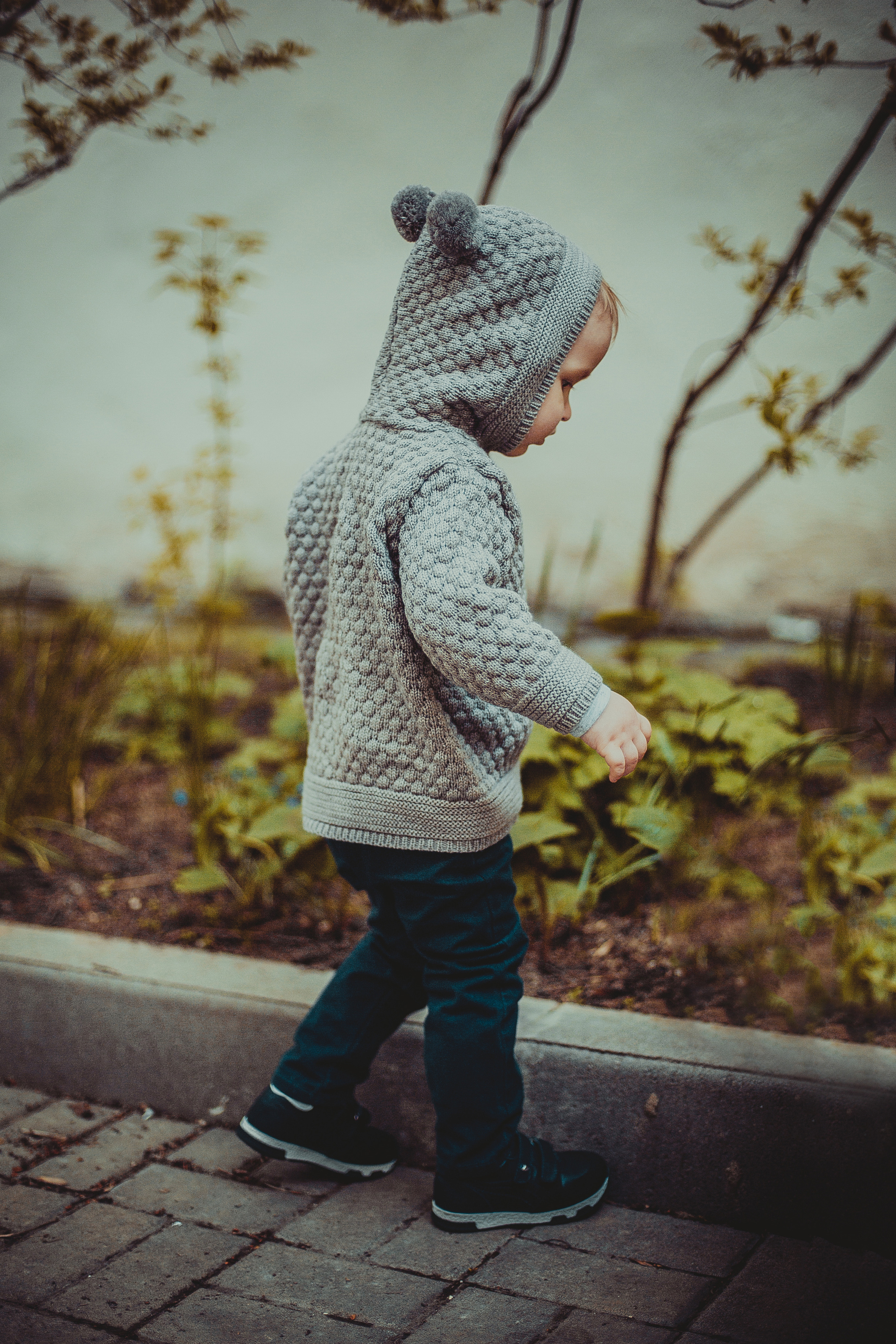 Городская фотосессия девочки с маленьким братом. Детский, свадебный и семейный фотограф Юлия Курбатова, Санкт-Петербург