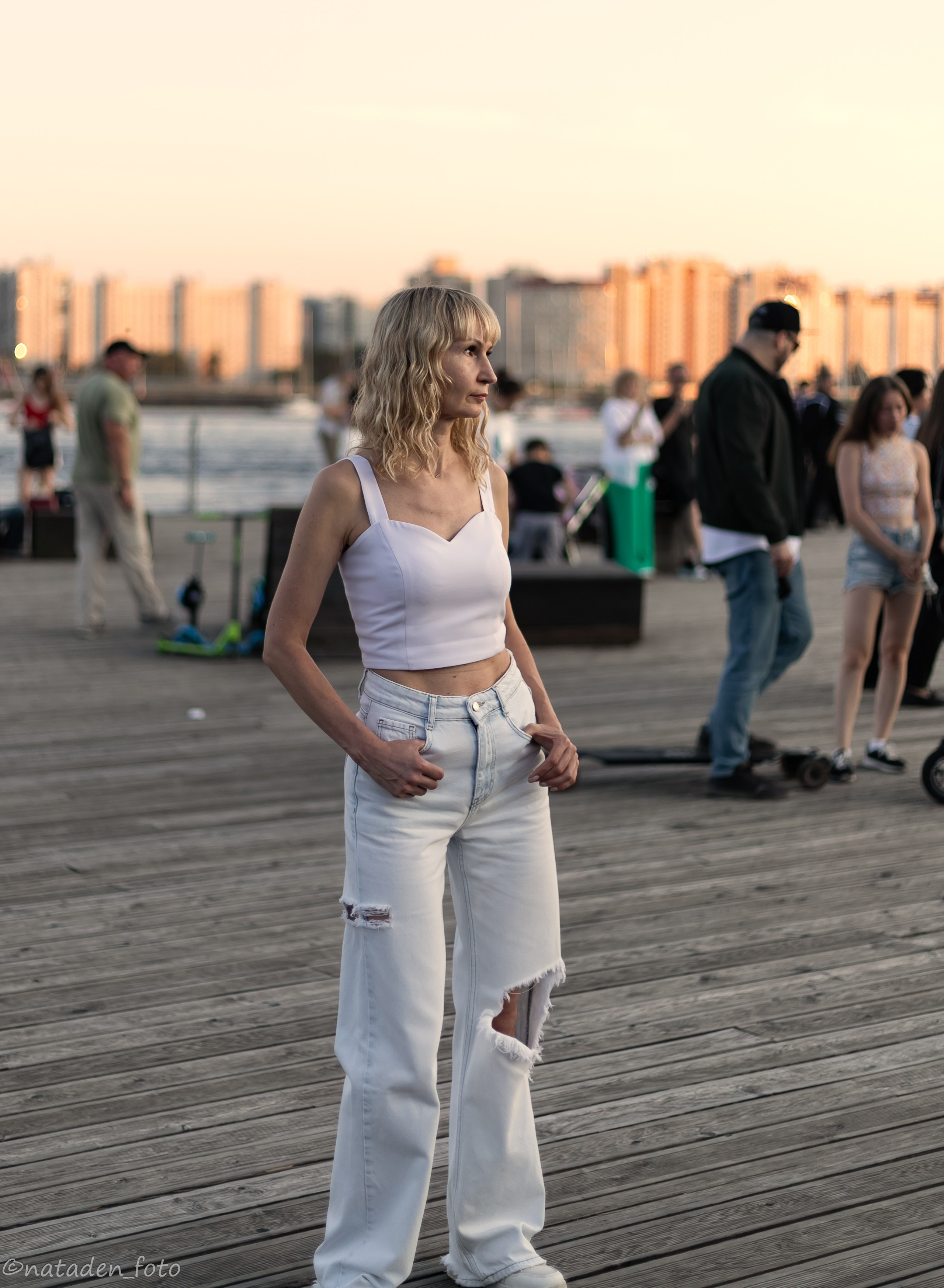 Летние танцы на берегу Финского залива. Фотограф в Санкт-Петербурге Наталия Денисова