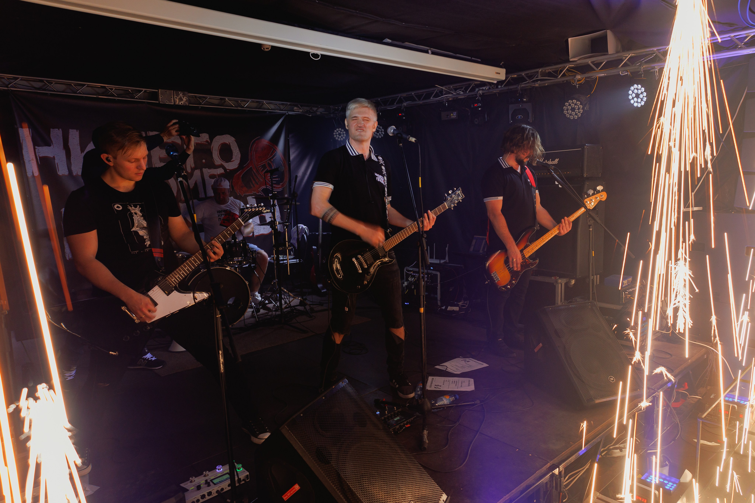 Слайд и Ничего Кроме Правды | Клуб JAM ноябрь 2022. Фотограф Антон Катунин | Симферополь