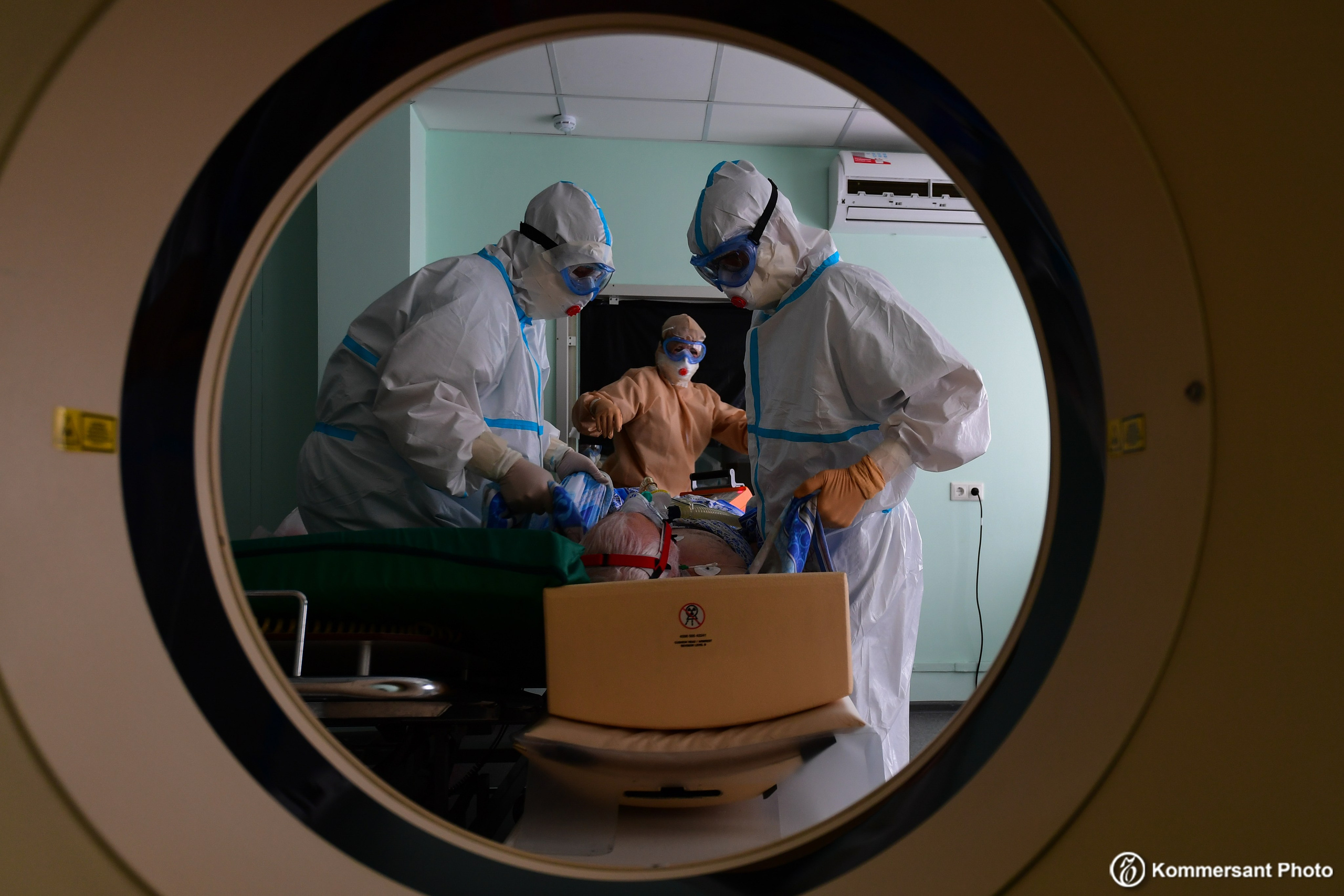 Пандемия Covid-19. Игорь Иванко — Репортажный и событийный фотограф. Москва