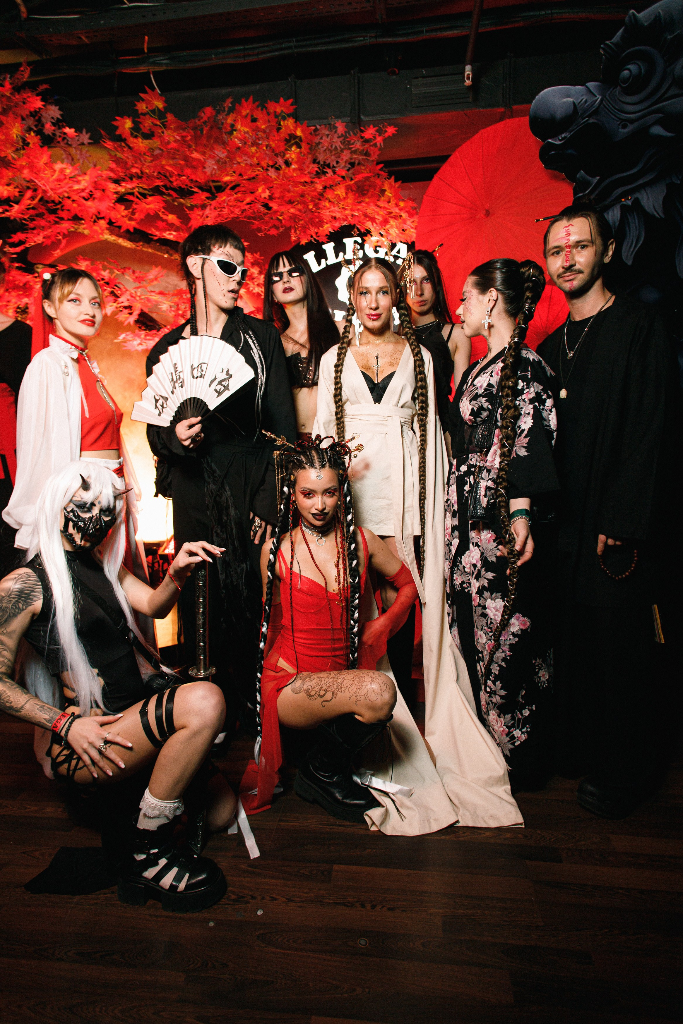 ILLEGAL FRIENDS | ASIA. СВОИ. ФОТООТЧЕТЫ-СОБЫТИЯ-МЕСТА