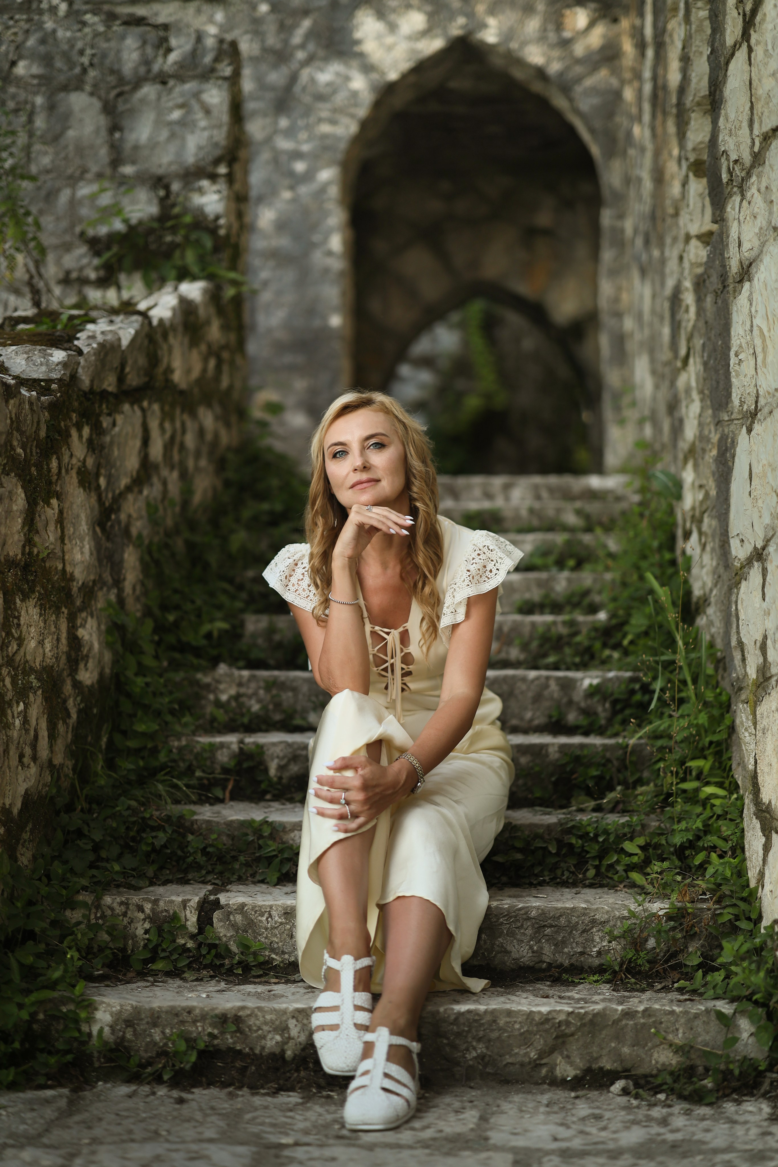Фотосессия для Натали в замке Княгини Ореховой. Свадебный и семейный фотограф в Абхазии Жанна Соснина