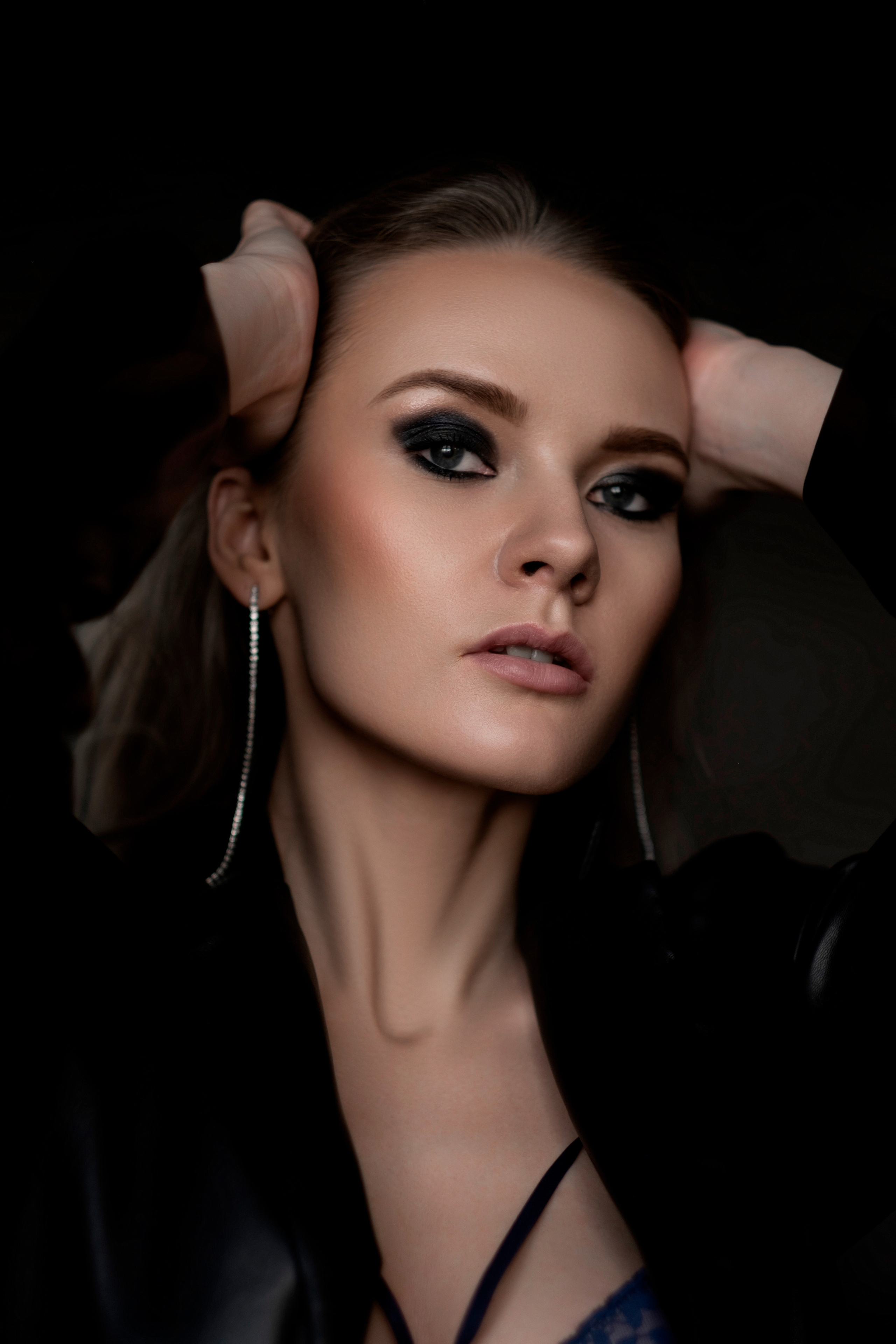 Женские портреты