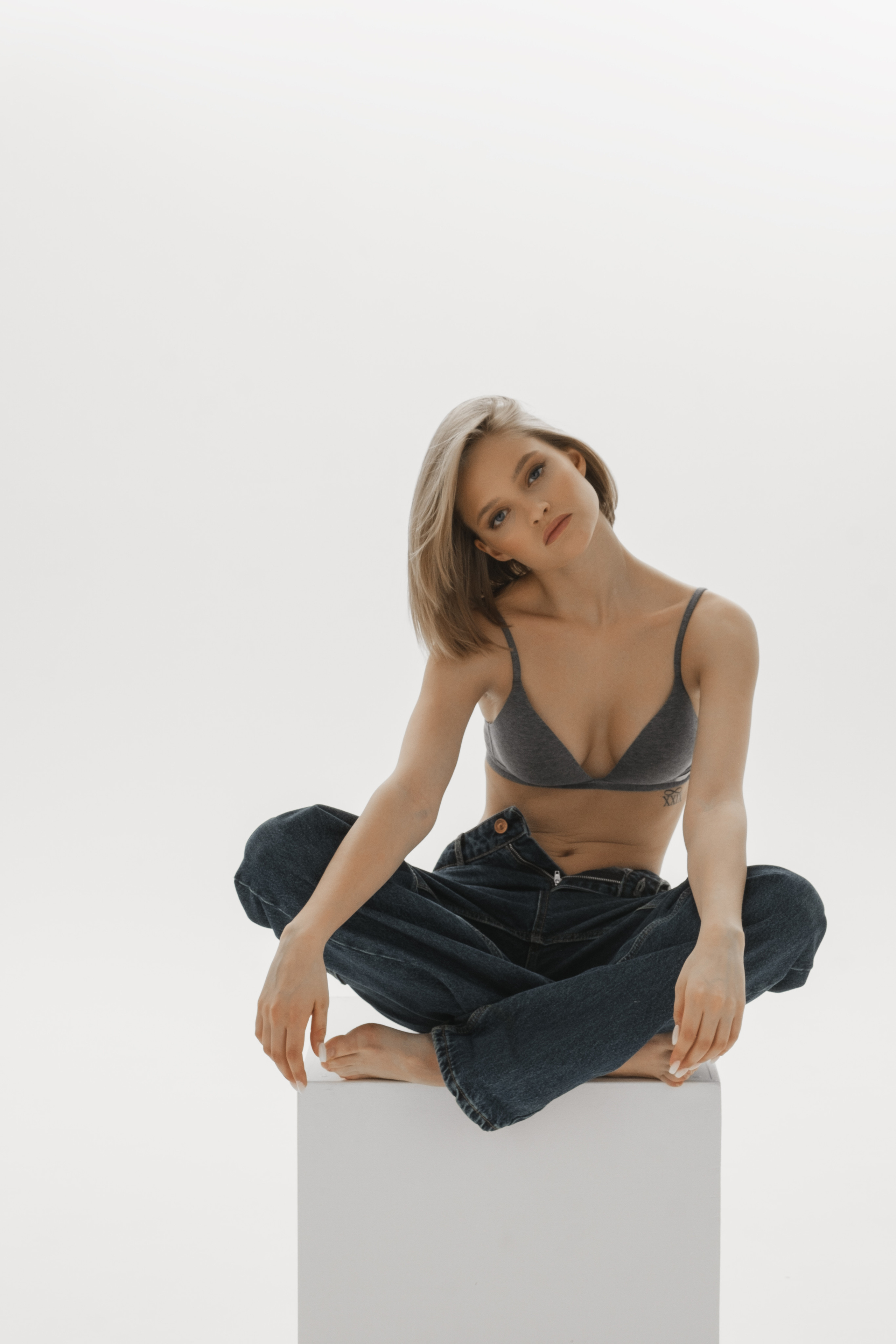 Женские портреты