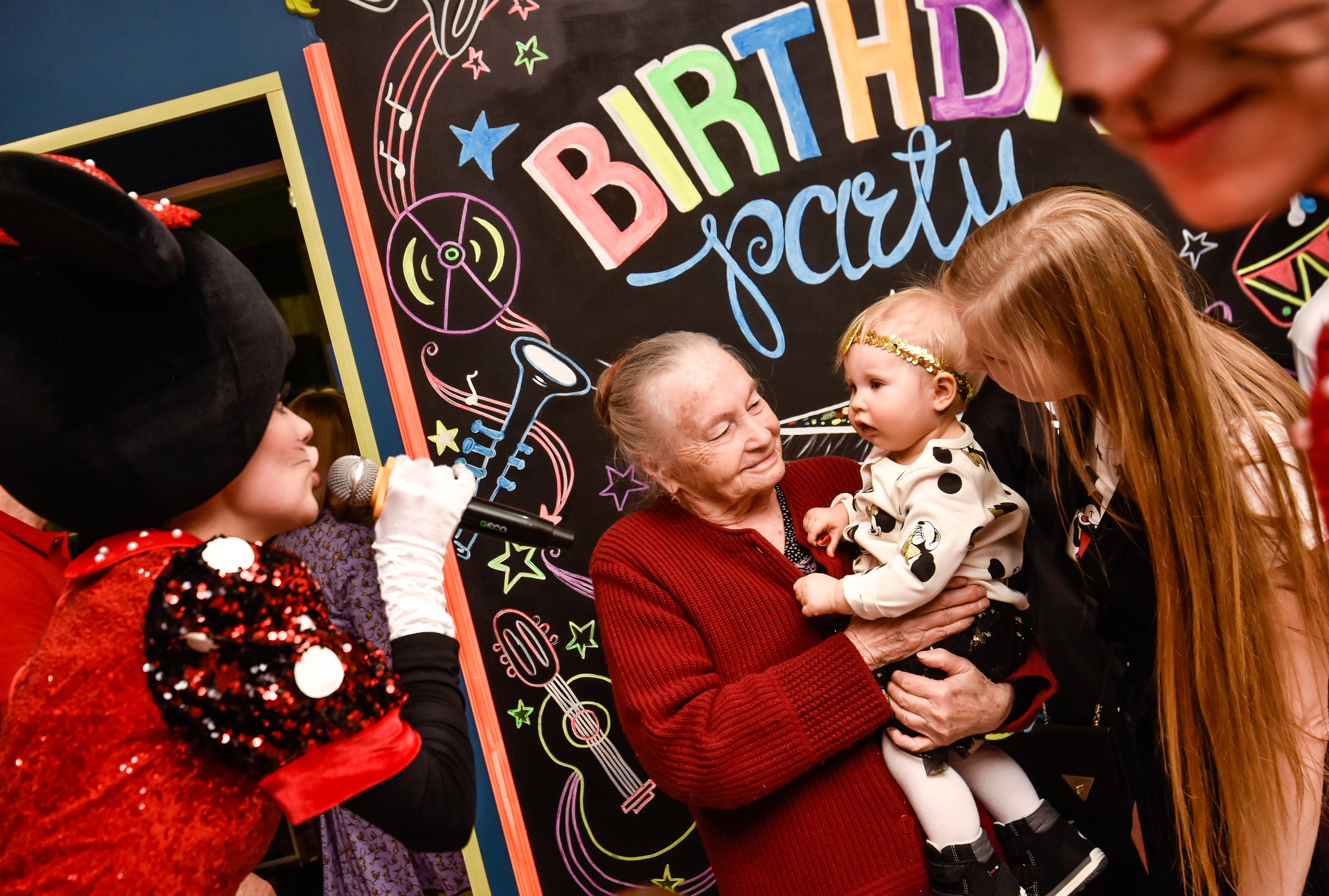 Вареньке 1 годик