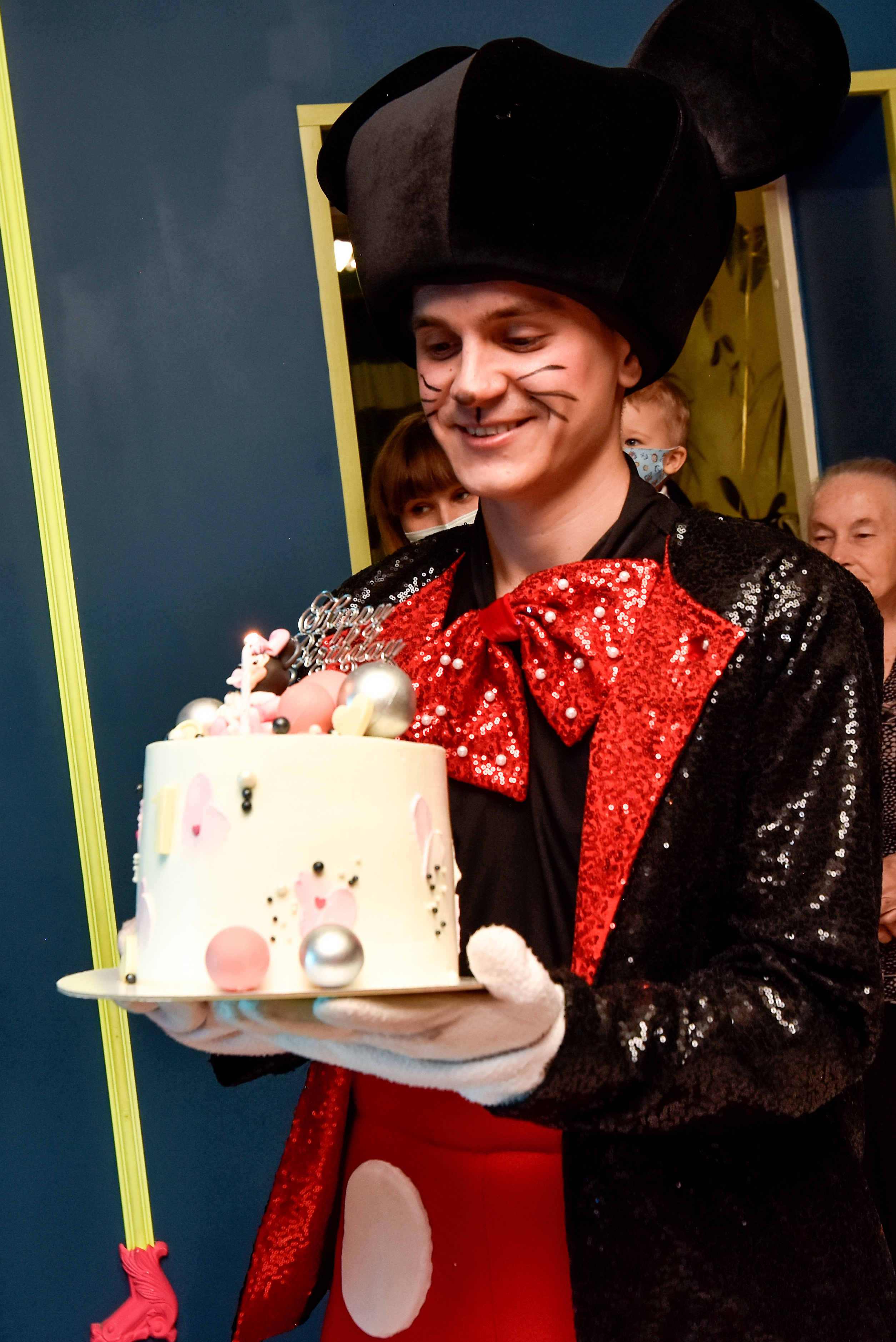 Вареньке 1 годик