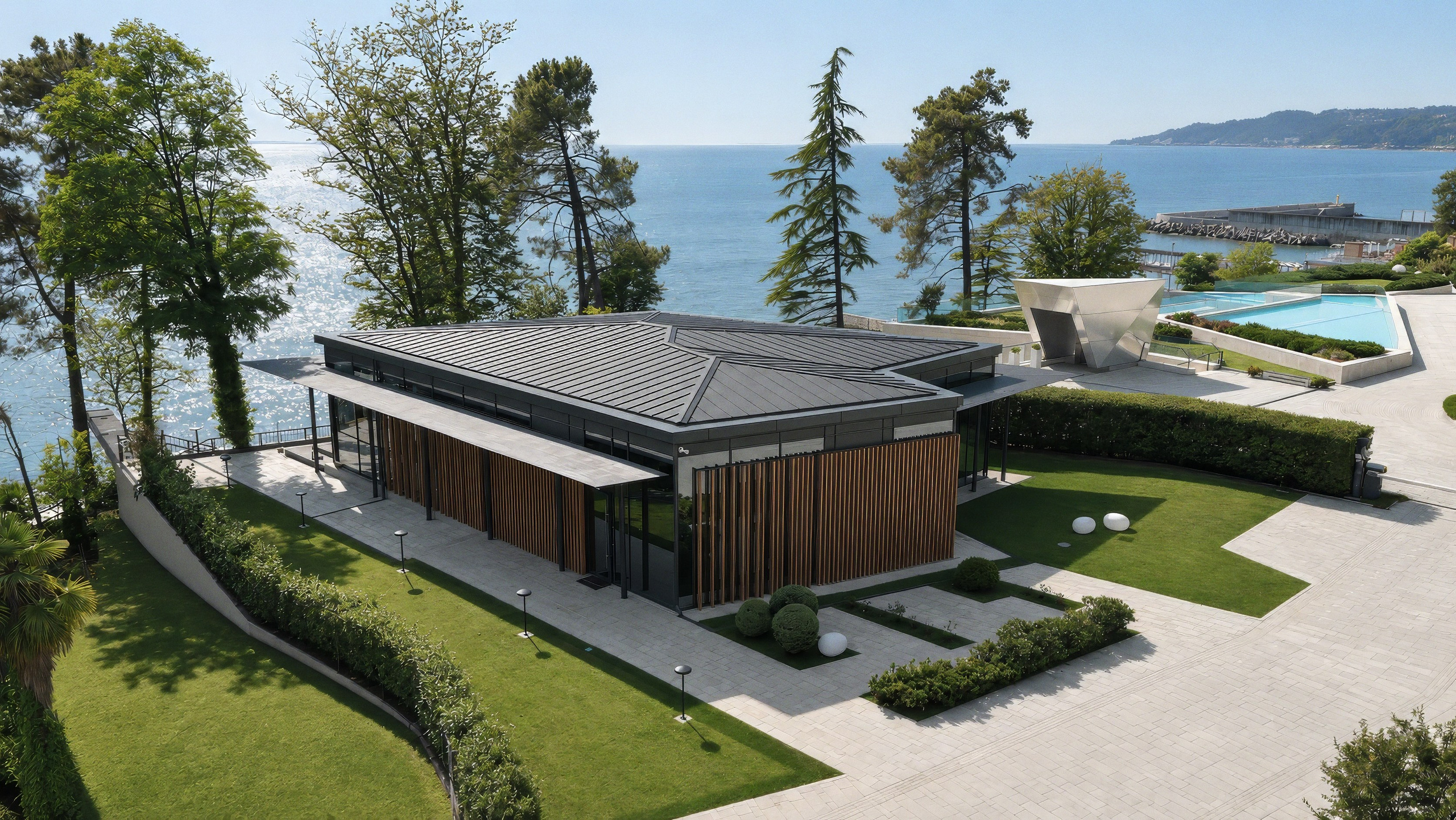 REEF RESIDENCE MEDIA HUB