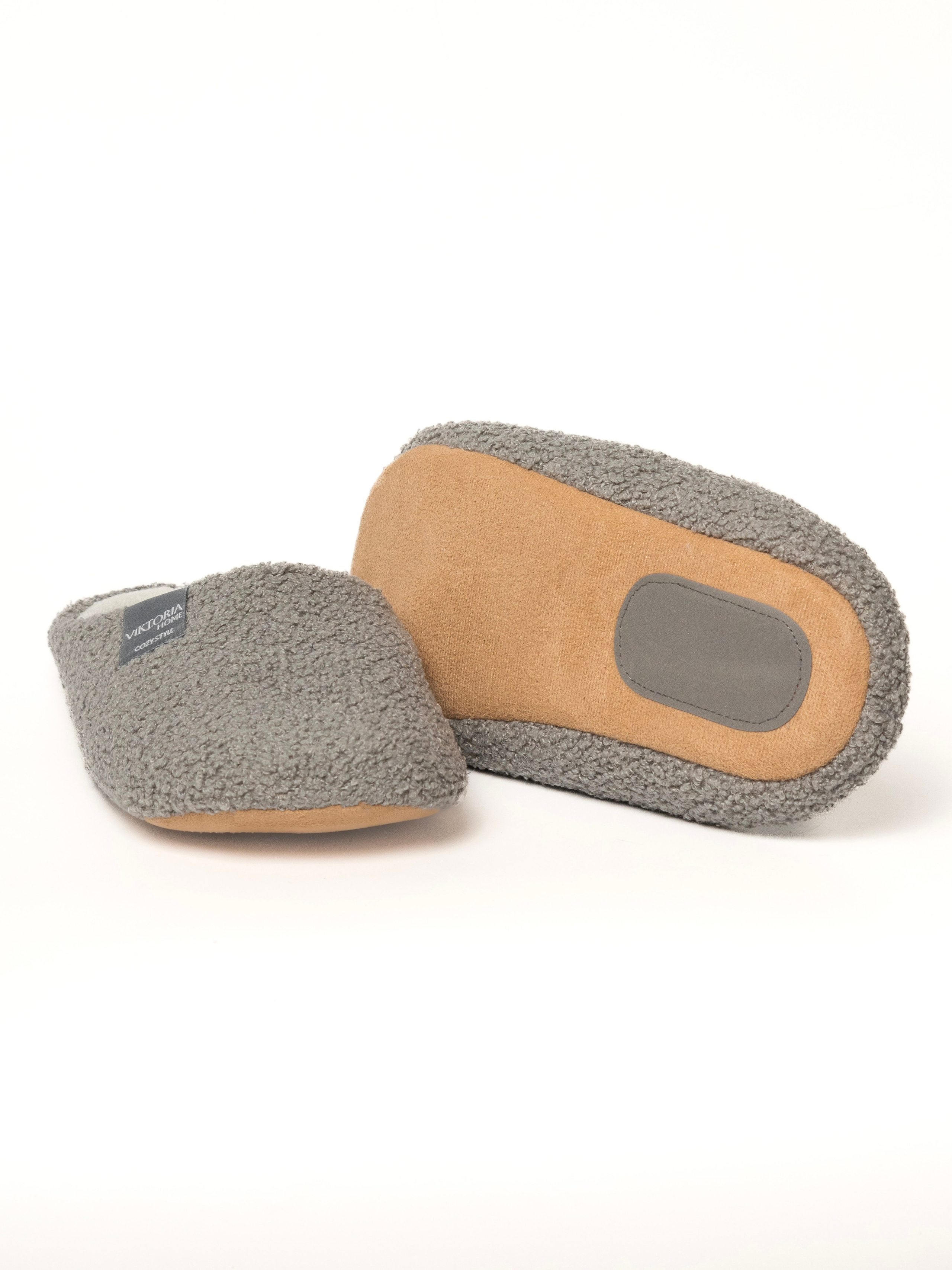 Тапочки. Фотостудия для Wildberries Ozon