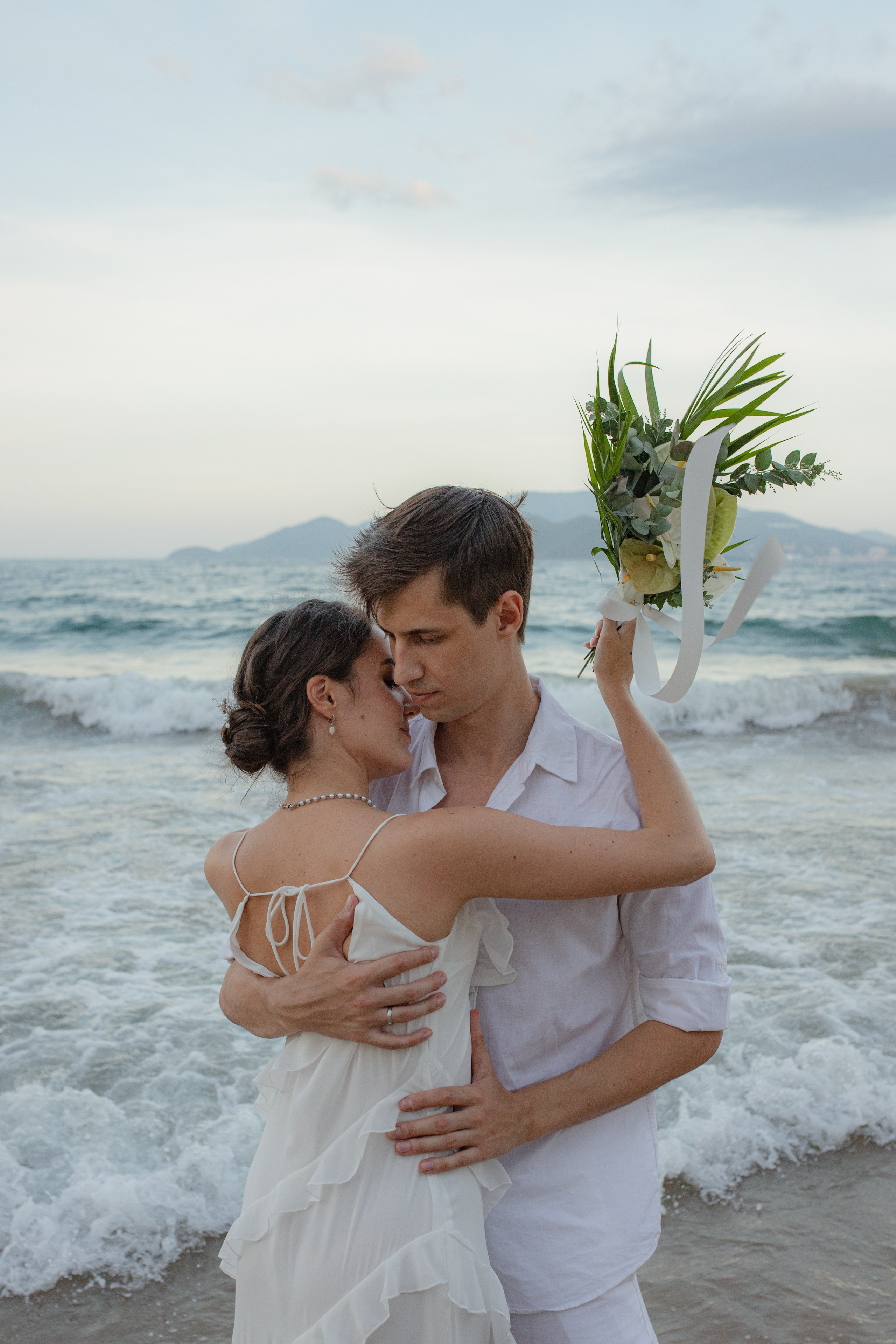 Владислав и Милена у моря. Главная