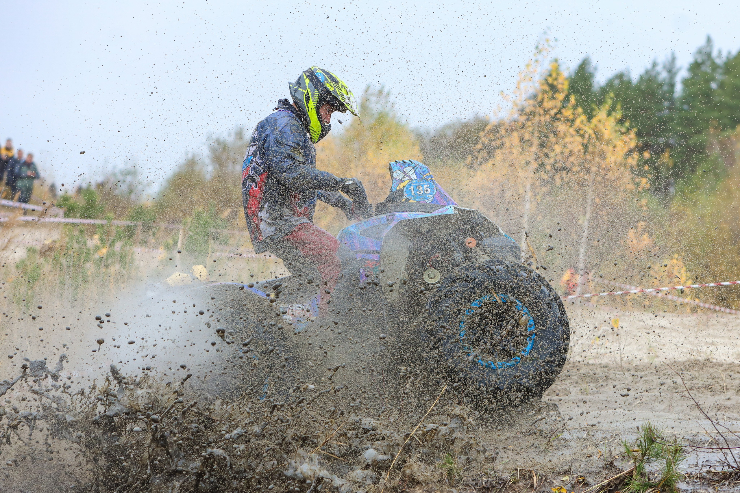 Гонки на квадроциклах Грязевое кольцо. Спортивный фотограф в Самаре