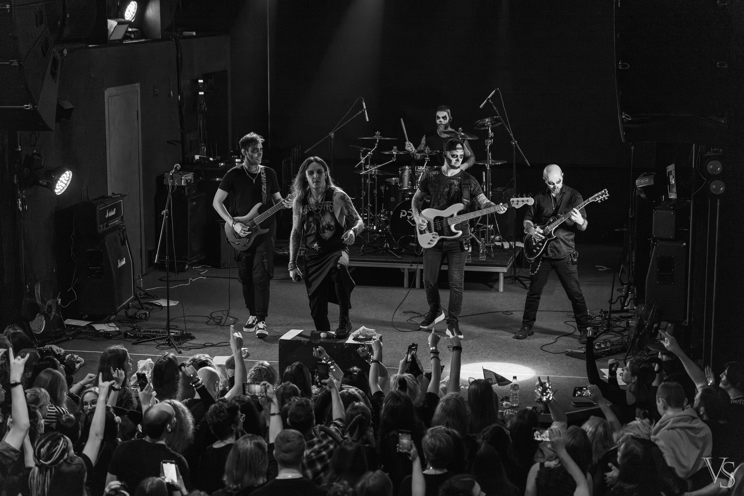 Above the stars. Проклятие Мамбо. Фотограф Виктор Степанов