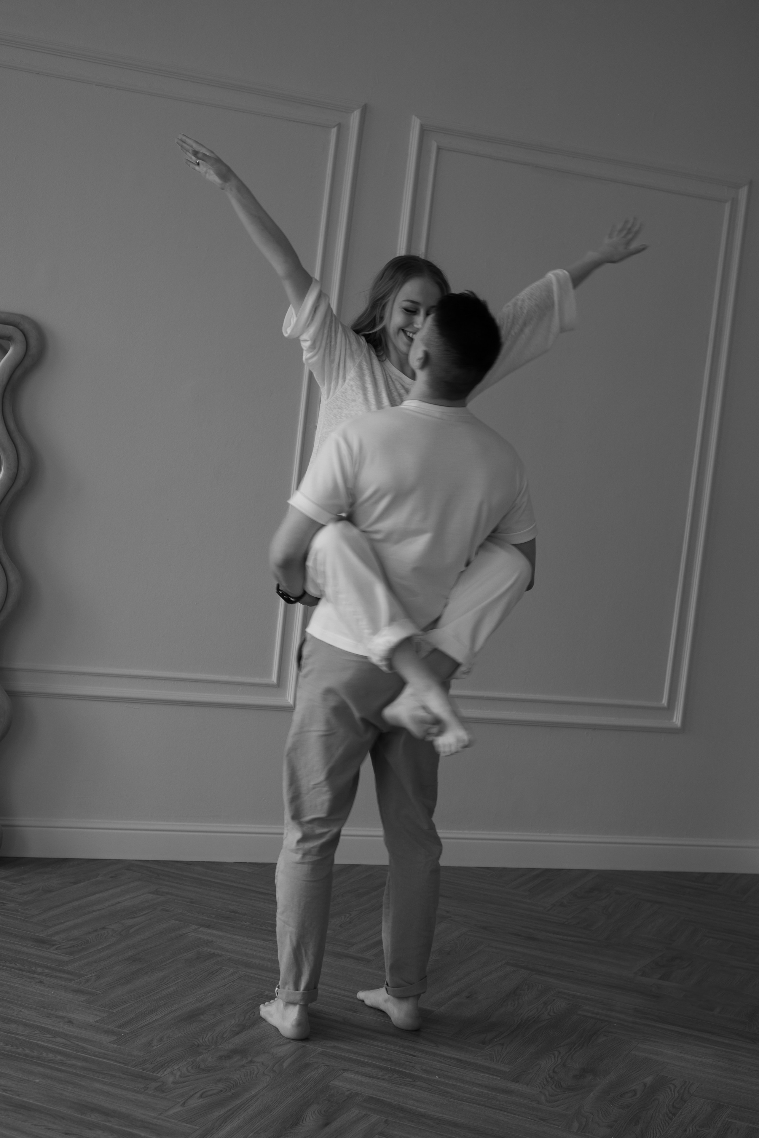 Алина и Денис. Фотограф в Москве. Женский и мужской портрет, лавстори (love story)