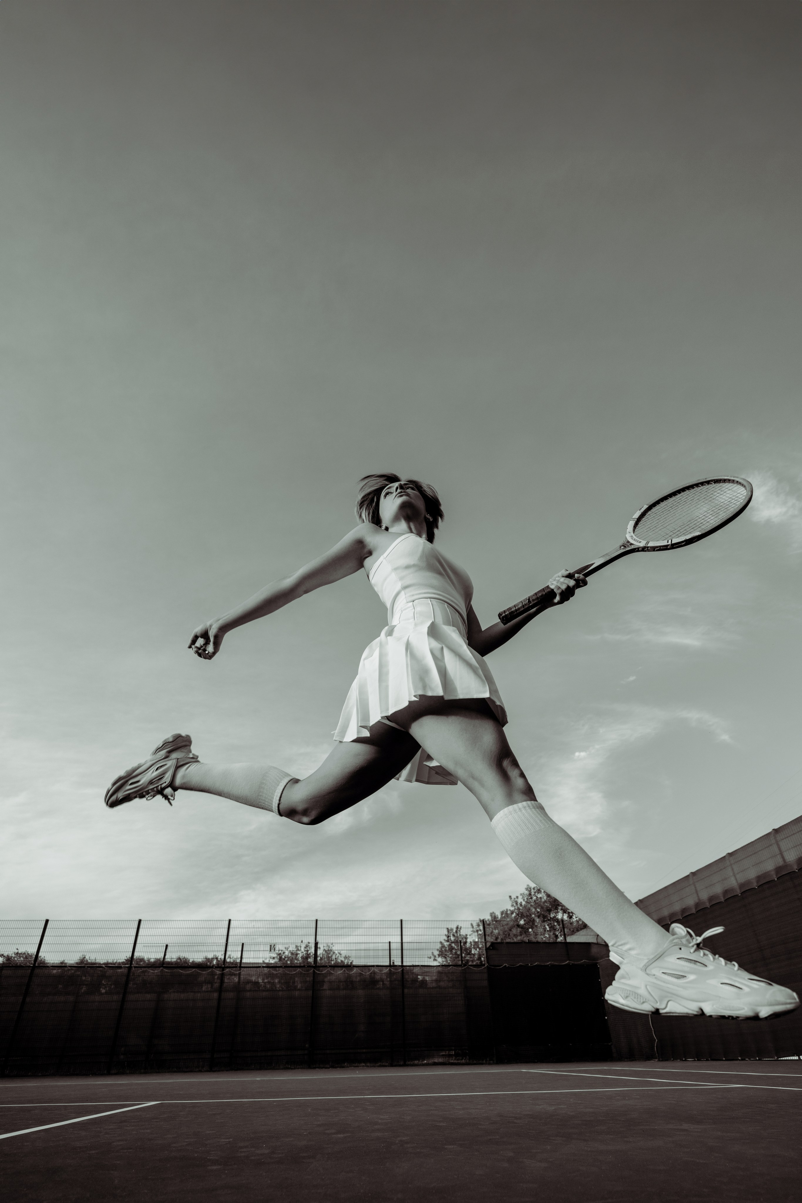 Фотосессия на тенисном корте для девушки. Репортажный фотограф Москва Сергей Дружинин