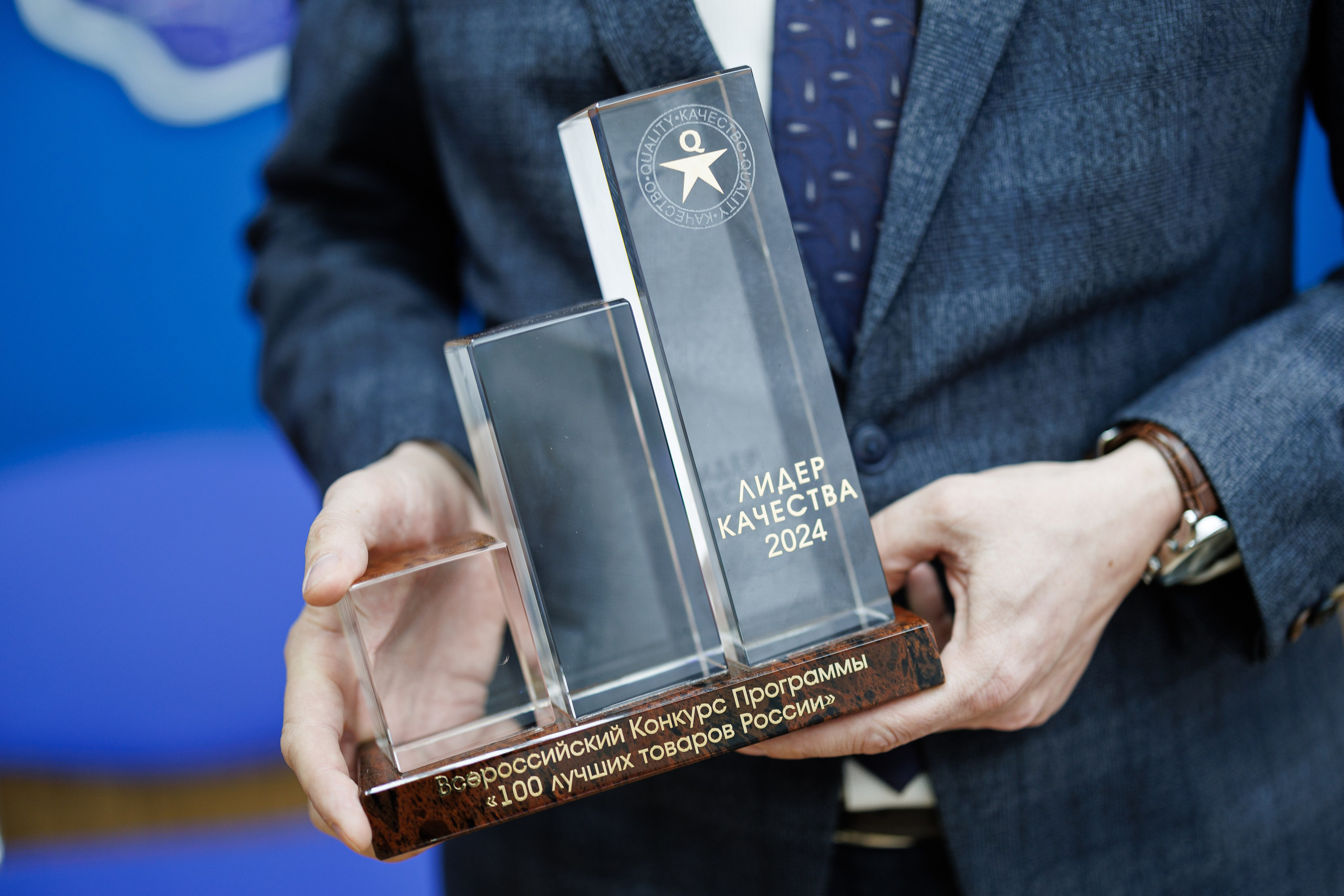 Фотограф на юбилей компании. Контент для бизнеса в Екатеринбурге Полдень Медиа