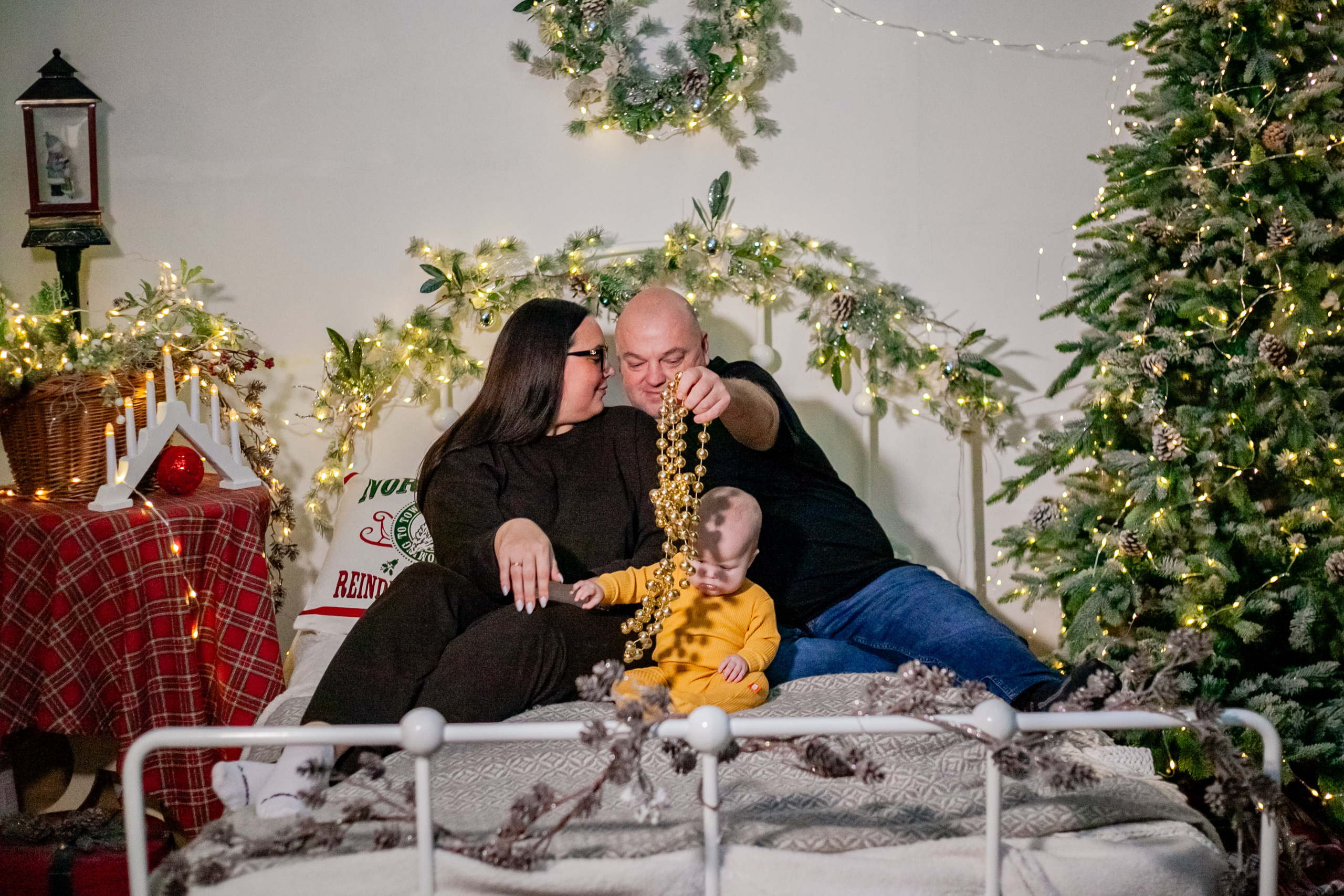 Ульяна и ее семья новый год 2024. Свадебный и семейный фотограф в Армавире