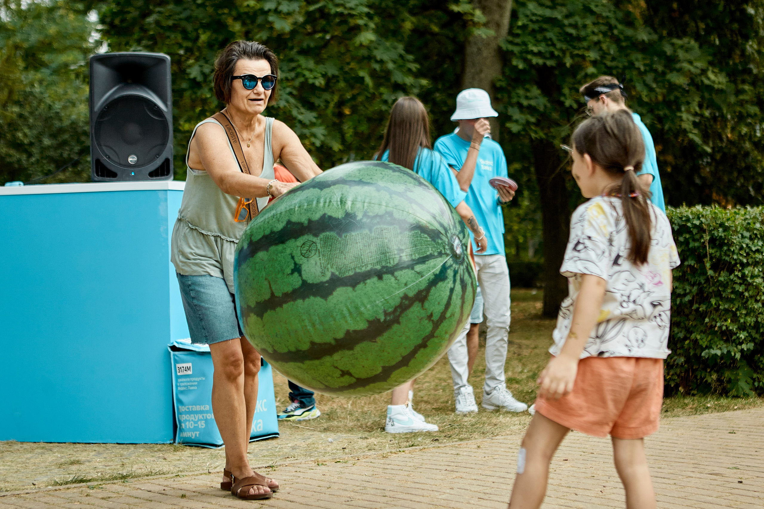 ЯНДЕКС ЛАВКА «АРБУЗНАЯ ФЕЕРИЯ». Фотограф Андрей Егоров