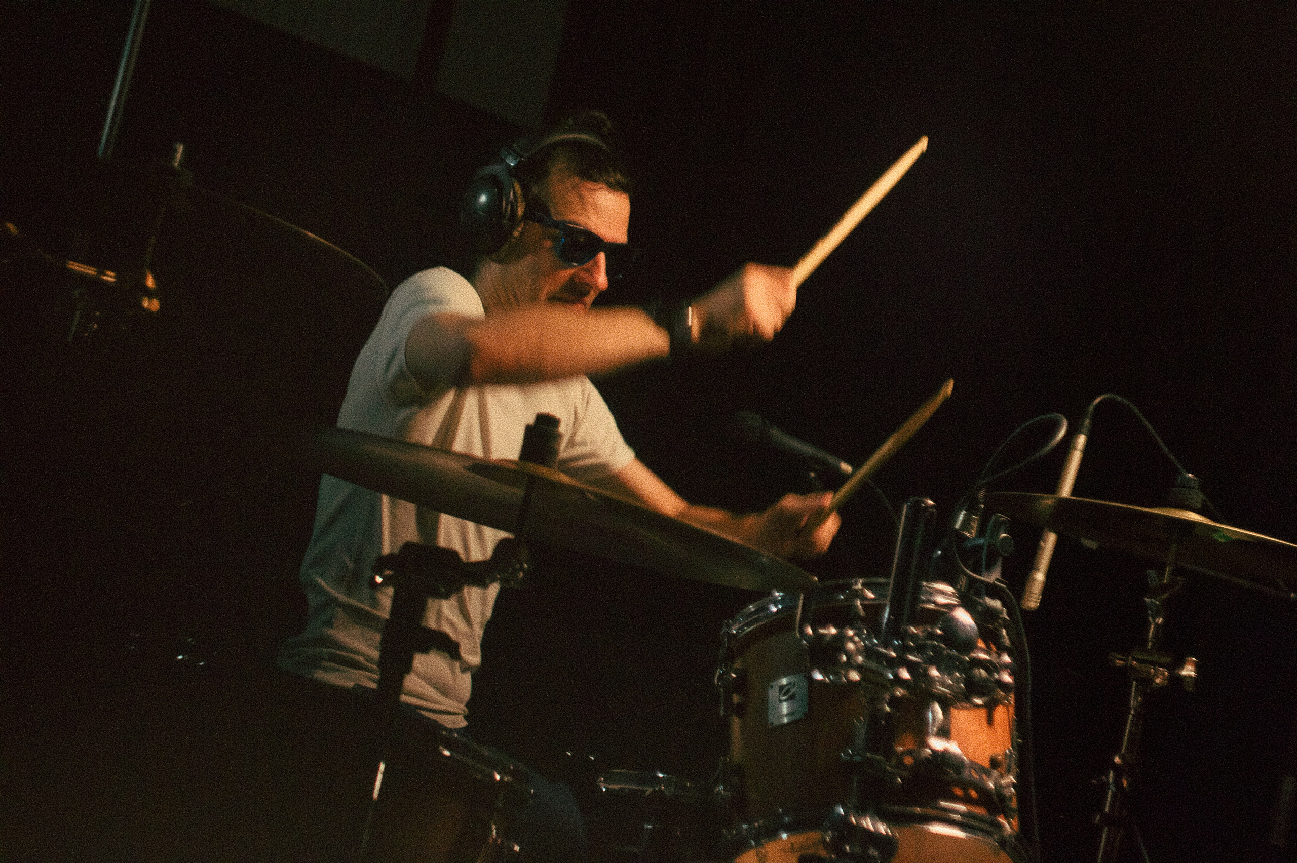 VLAD# — Голова Муэссы — Параметрика — Запись Барабанов. Фотография для артистов