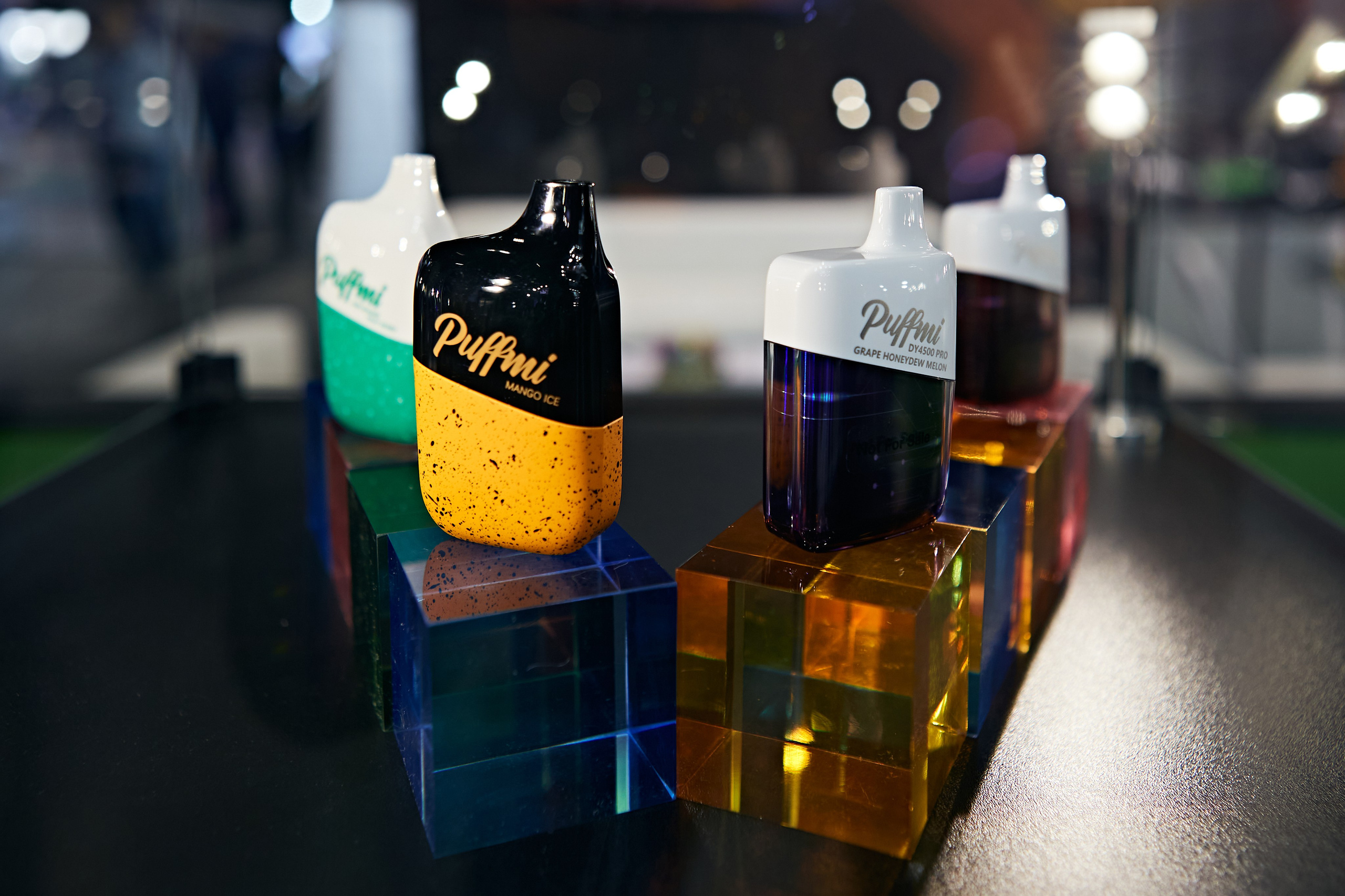 PUFFMI на Global Vape Expo. Фотограф Андрей Егоров
