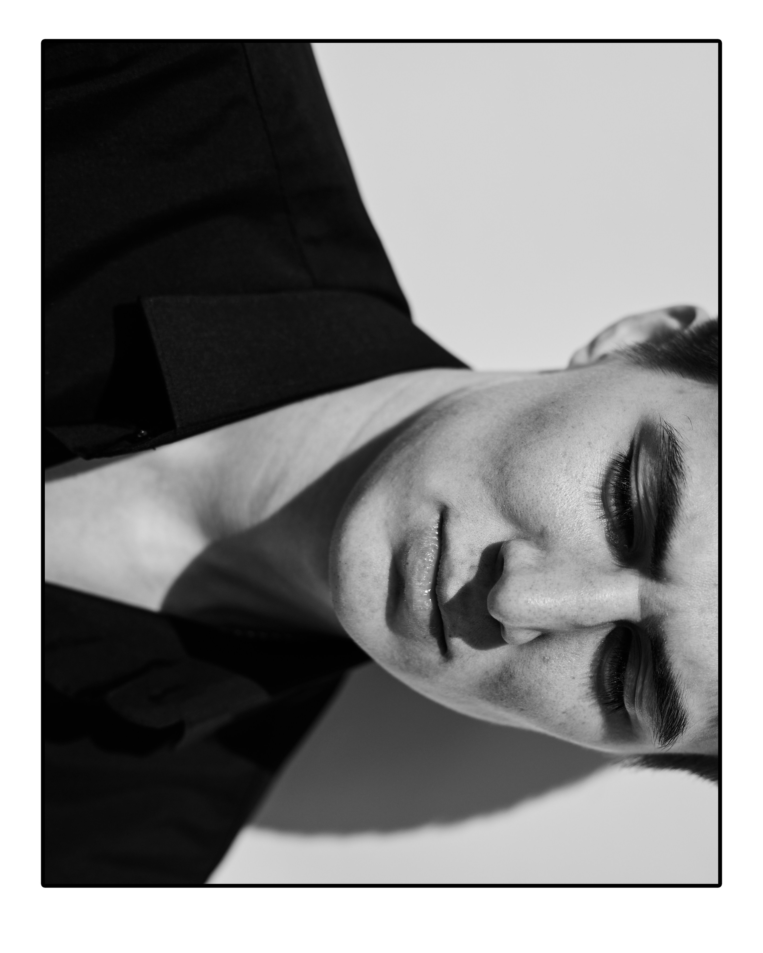 Проект ВНЕ КАДРА. Фотограф актерского портфолио Юлия Корытов