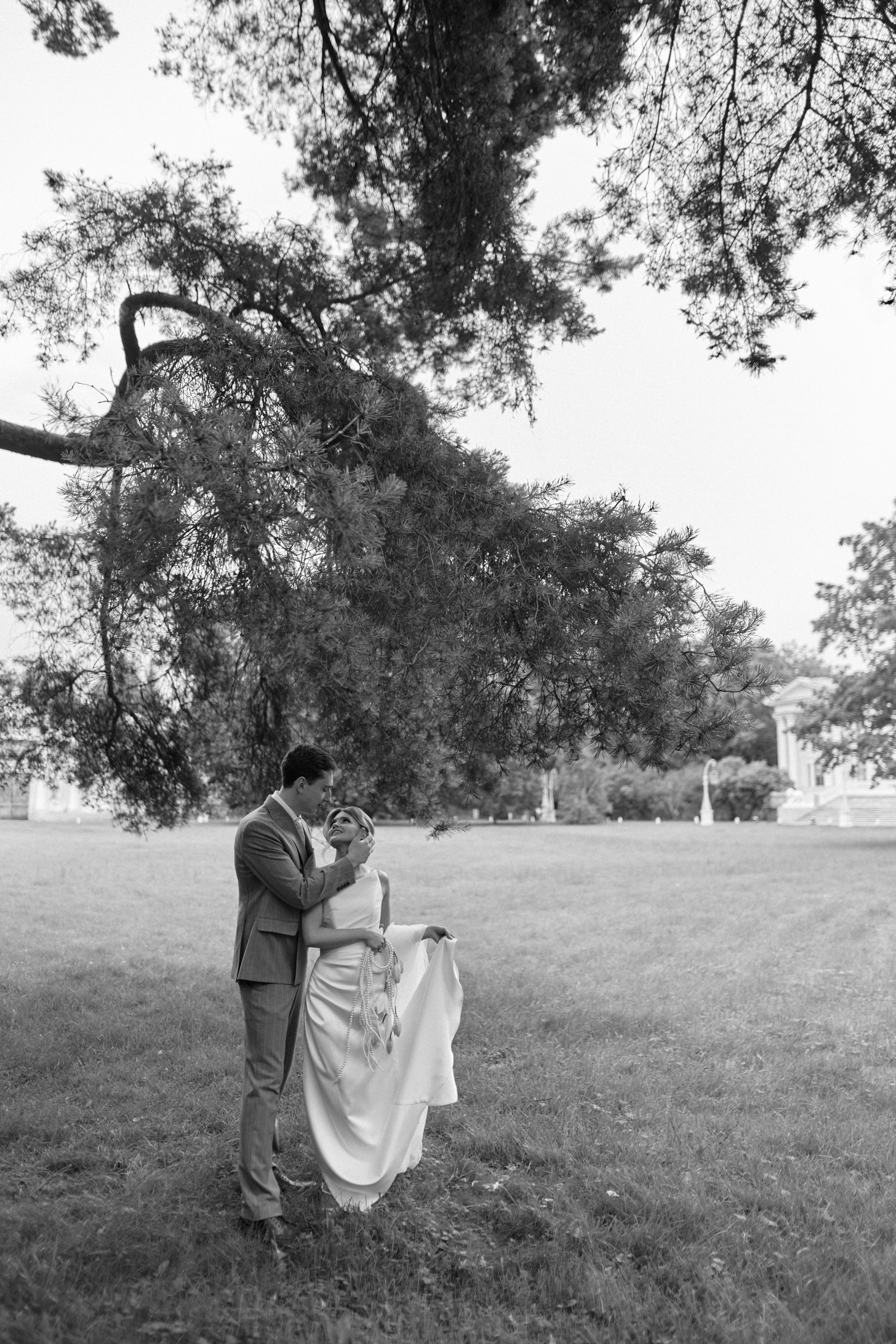 Свадьба в Royal Beach. Сестры Карабаза. Фотографы и ретушеры в Москве и Санкт-Петербурге