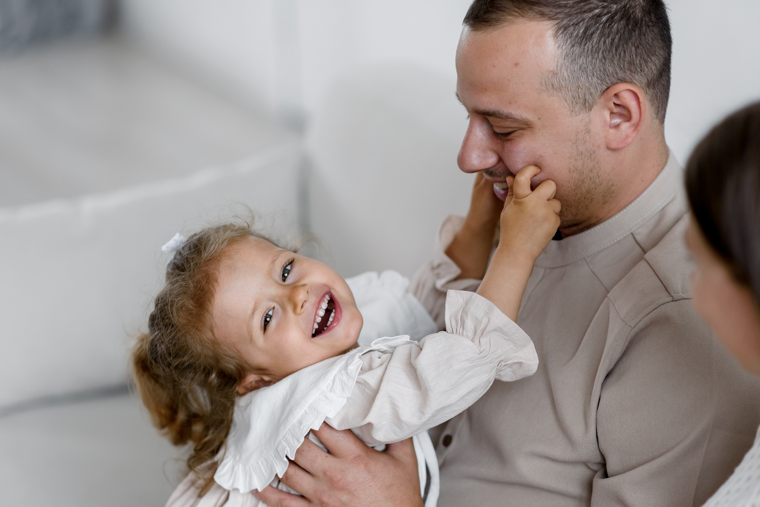 Очаровательная Ева с родителями. Свадебный и семейный фотограф в Ставрополе Роман Иванов