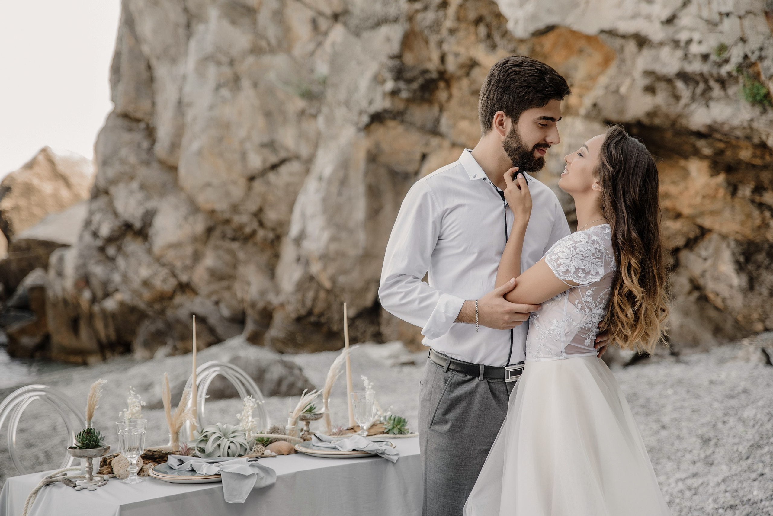 Свадебная фотосессия и выездная регистрация брака на берегу моря. Свадебный и семейный фотограф в Москве Светлана Зоткина