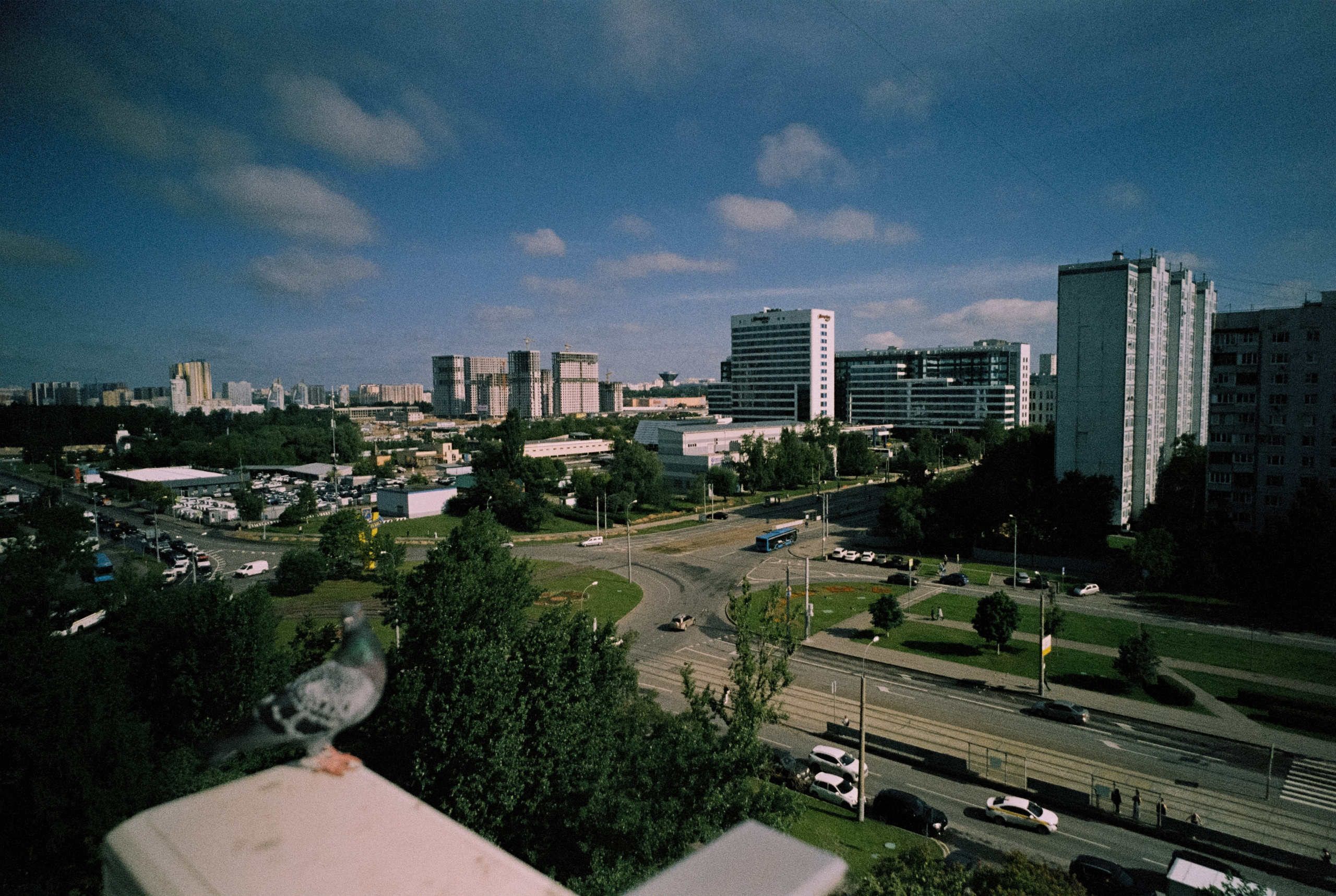Contax G1 — Carl Zeiss Biogon T* 21 mm f2.8 | Kodak ProImage 100 | Лукино, Строгино