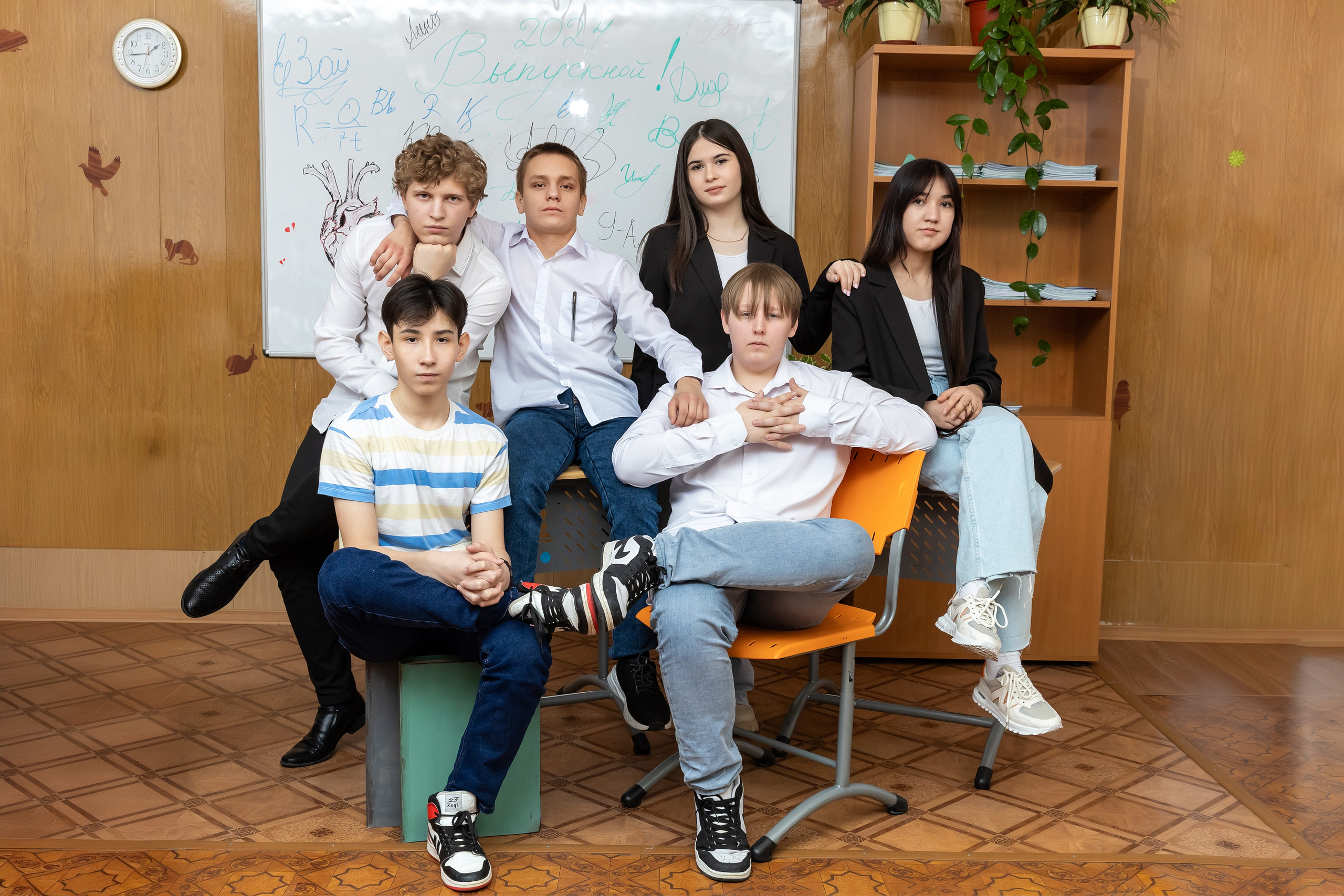 Примеры фото СТАРШИЕ КЛАССЫ. Фотограф Радужный ХМАО, Школьный фотограф, семейный фотограф, выпускной альбом