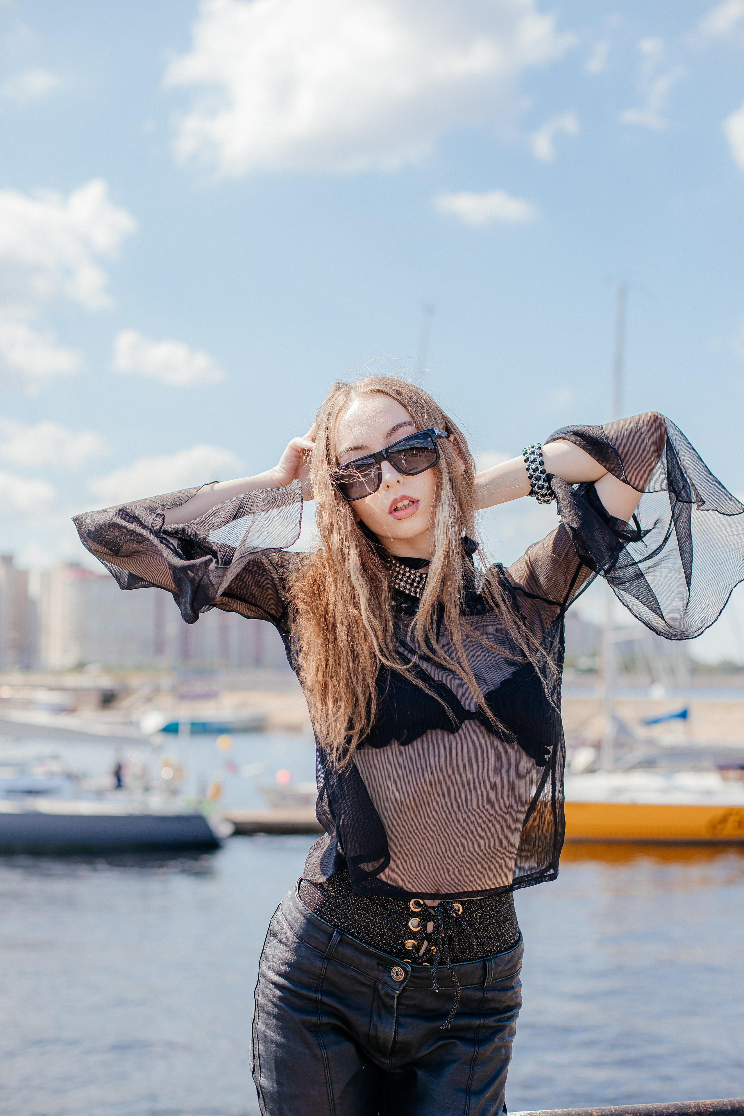 Девушки на яхте 2024. Elena Sova — семейный и женский фотограф в Санкт-Петербурге