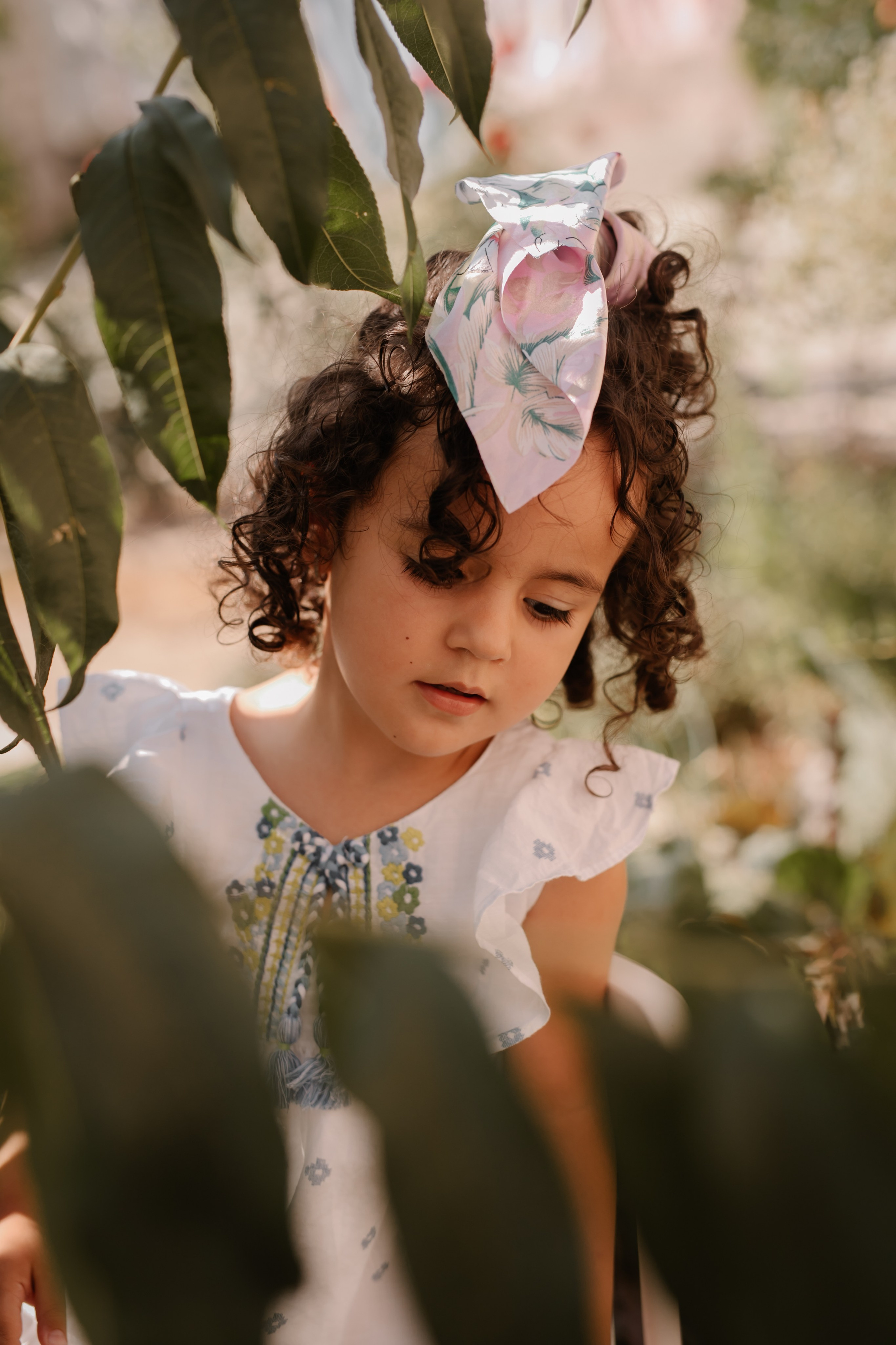 Baby with peaches. Фотограф и ретушер. (Армения/Россия)