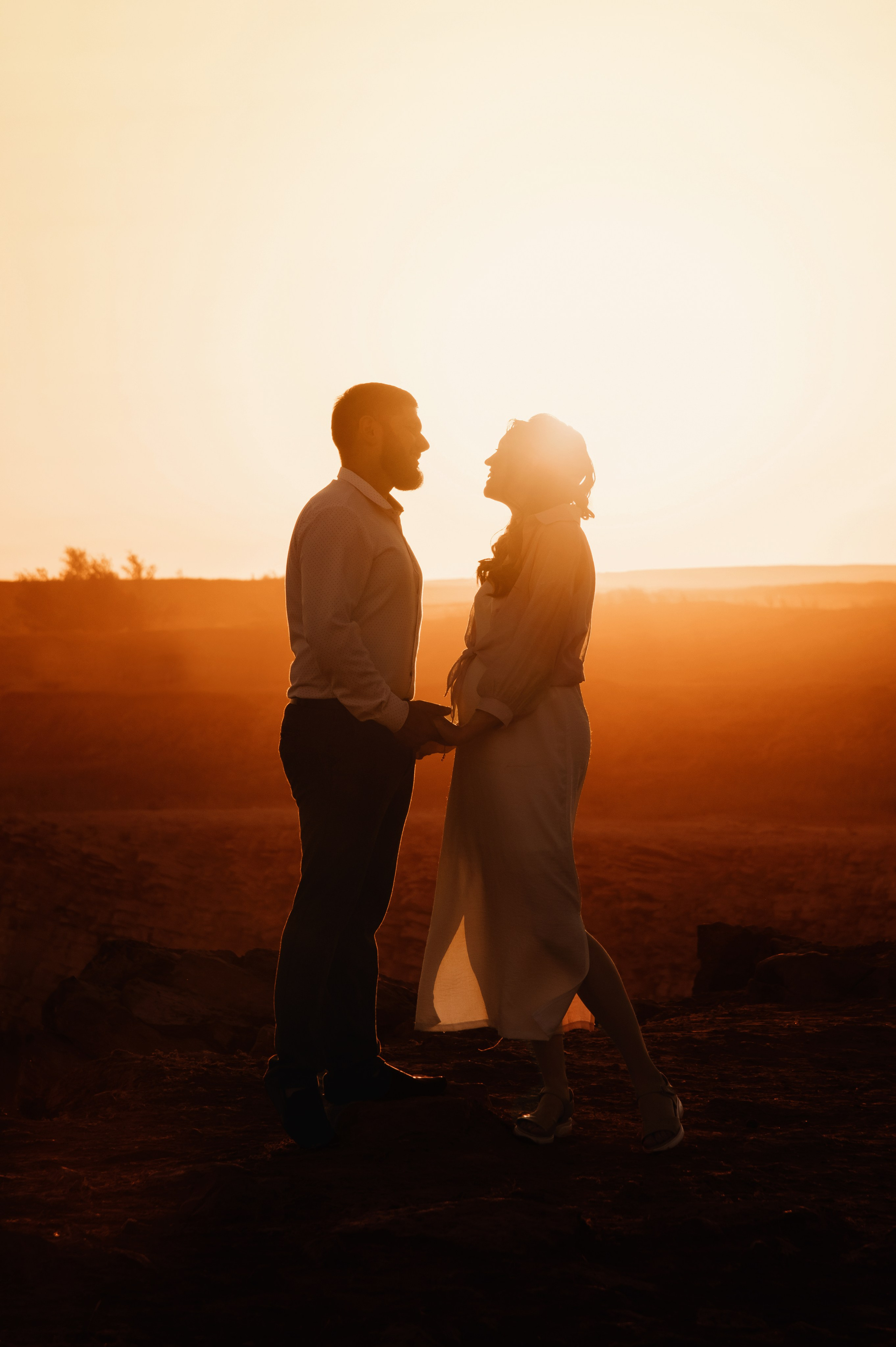 Фотосессия «В ожидании чуда» на природе. Свадебный фотограф Караганда