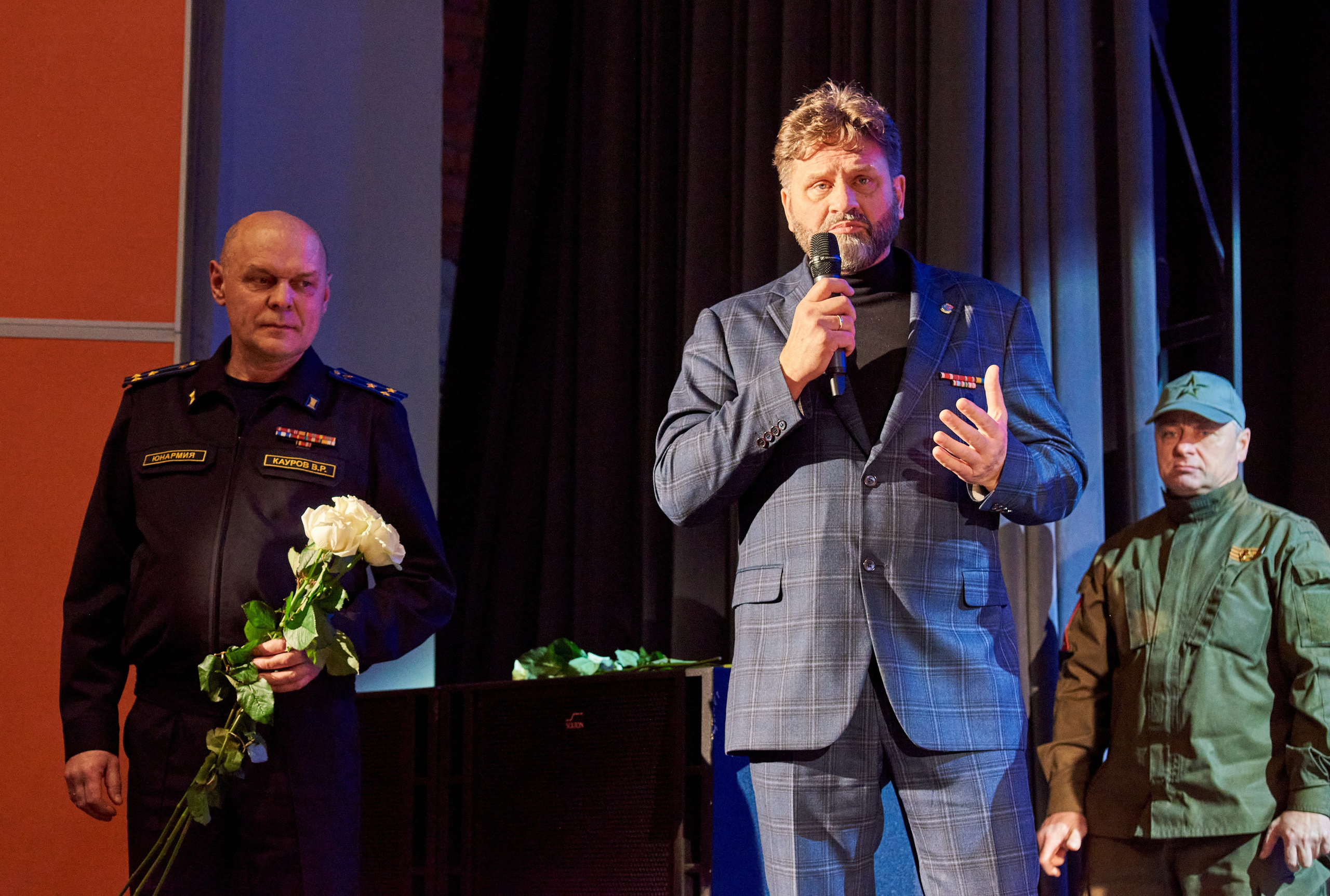 Спектакль Молодая Гвардия. Свадебный фотограф и видеооператор Андрей Любовинин