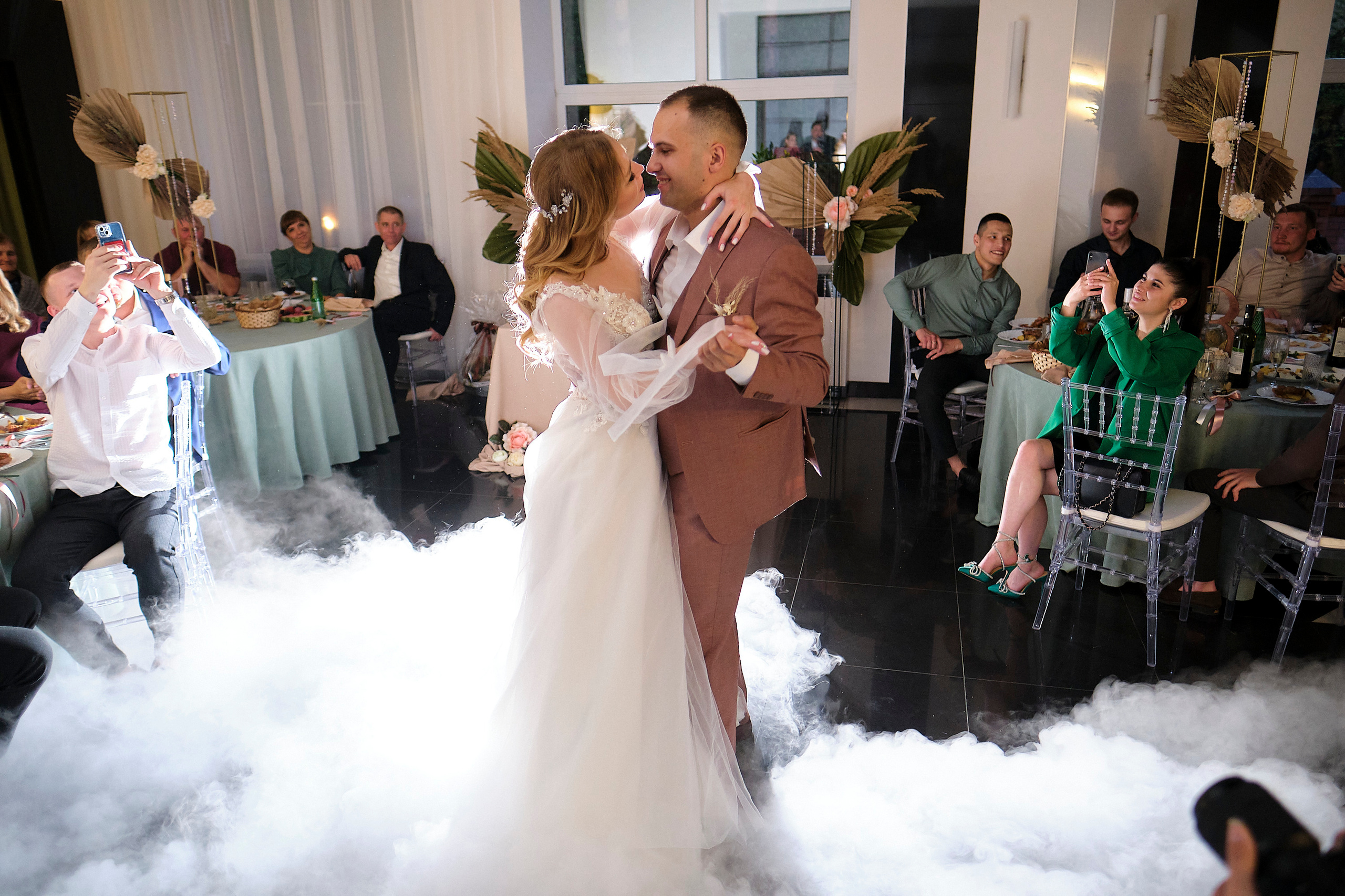 М & К. KFILMS FAMILY Свадебная фото и видеосъемка