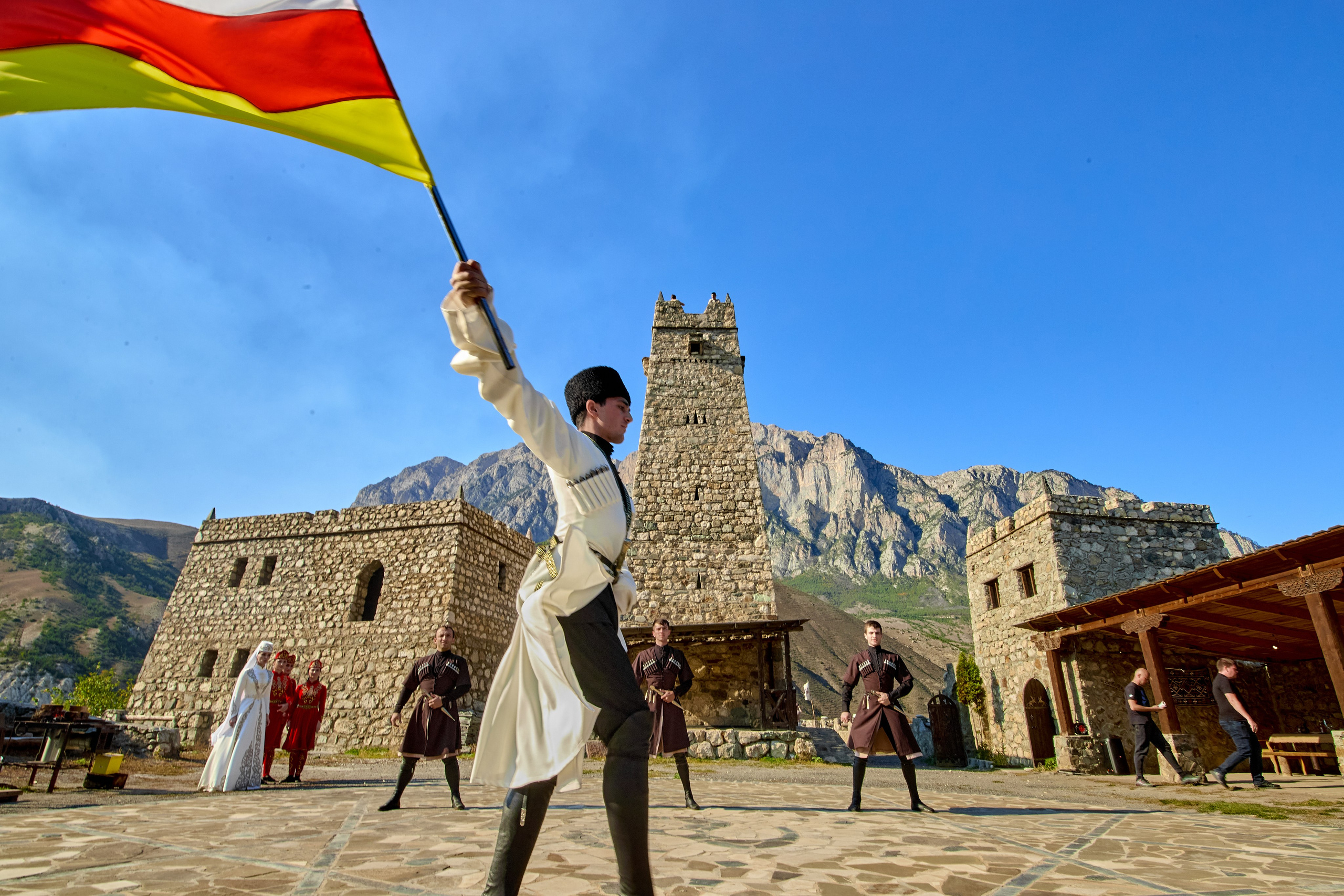 Rostelecom Severnaya Osetia. Святослав Лебедев | Рекламный фотограф — Коммерческая съемка, Арт-дирекшн, AI-интеграция