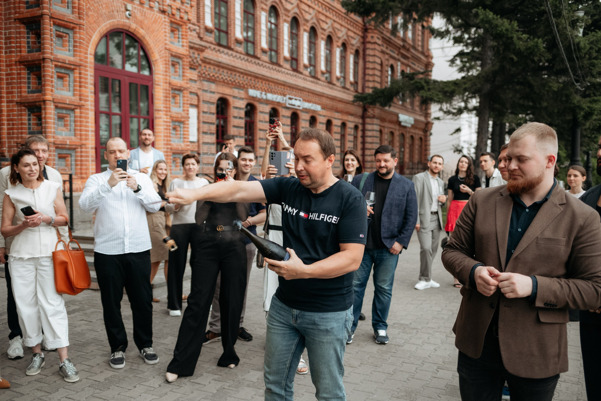 BY SIMPLE ВИНОТЕКА — ОТКРЫТИЕ. СВОИ. ФОТООТЧЕТЫ-СОБЫТИЯ-МЕСТА