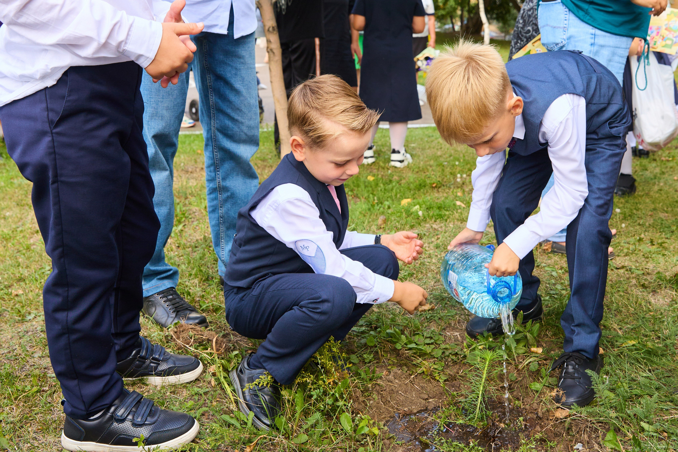 День знаний. Праздничная линейка