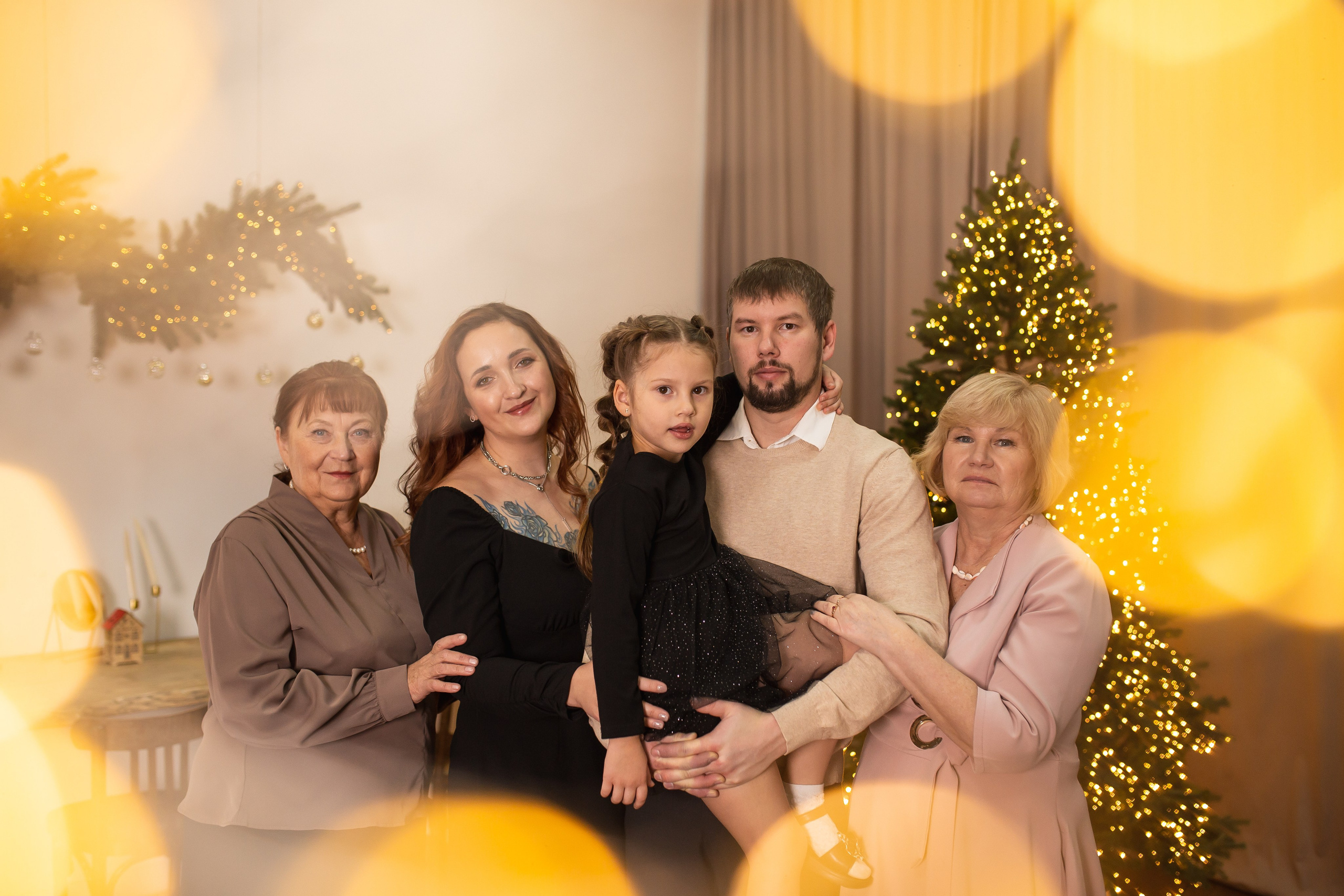 фотографтольятти #фотографтлт #семейнаяфотосессия #домашняяфотосессиятольятти #мамытольятти #тлт #тольятти #фотоистория #семейныетрадиции #новогодняяфотосессиятольятти #фотограф