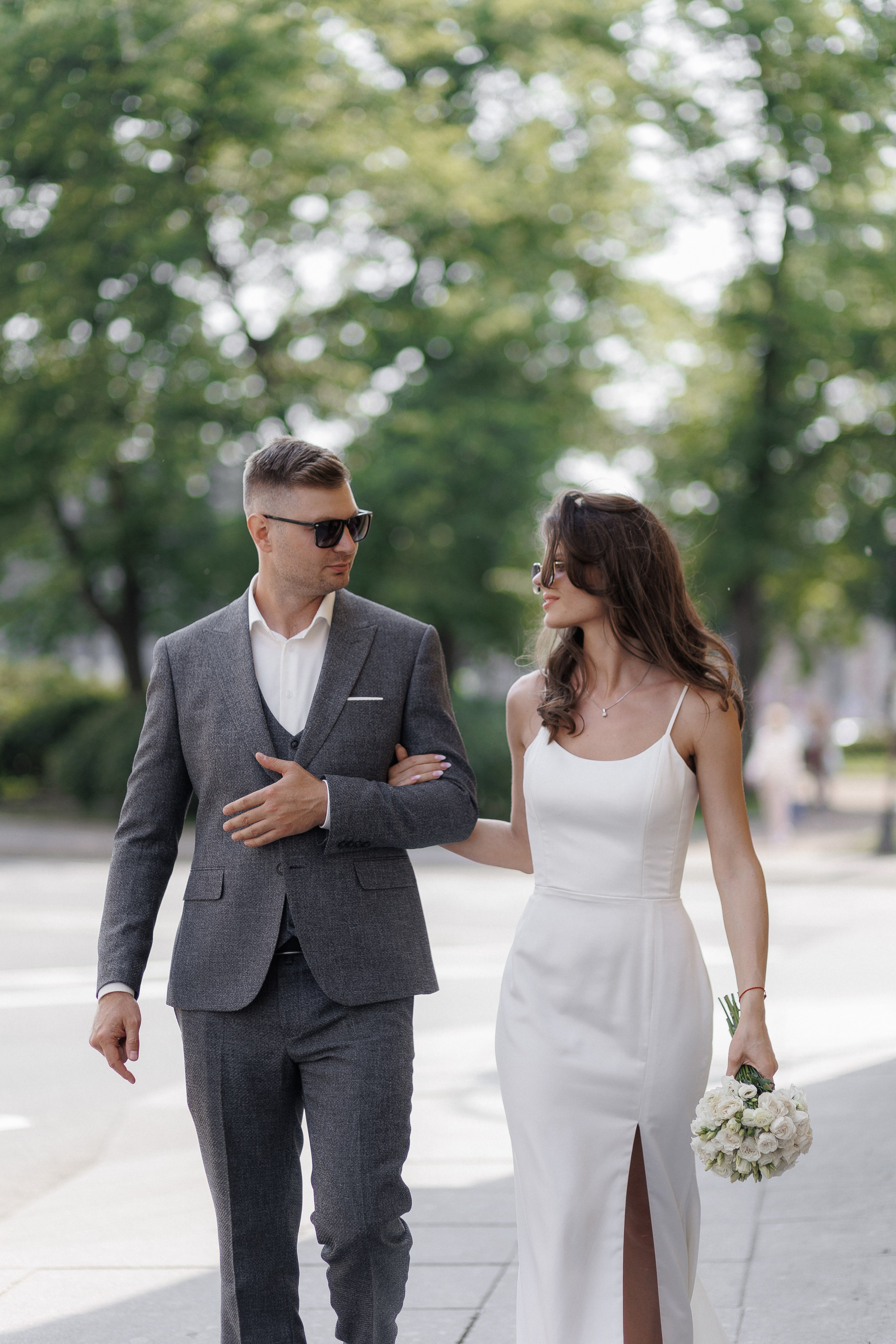 ···. Свадебный фотограф в Санкт-Петербурге Александра Чукавина