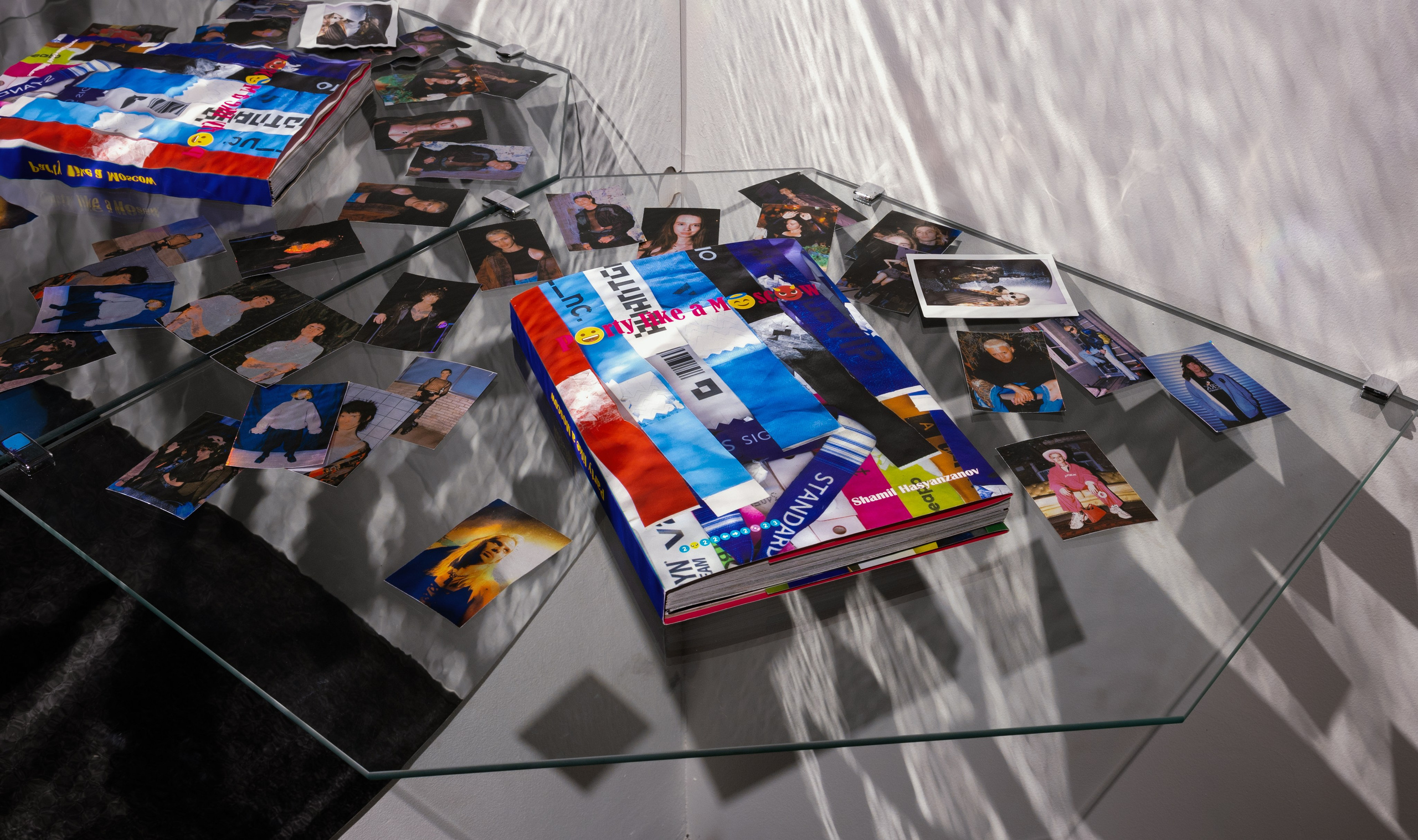 Party like a moscow (Exhibition Book) Фонд культуры «Екатерина». Портретный и ивент-фотограф в Москве