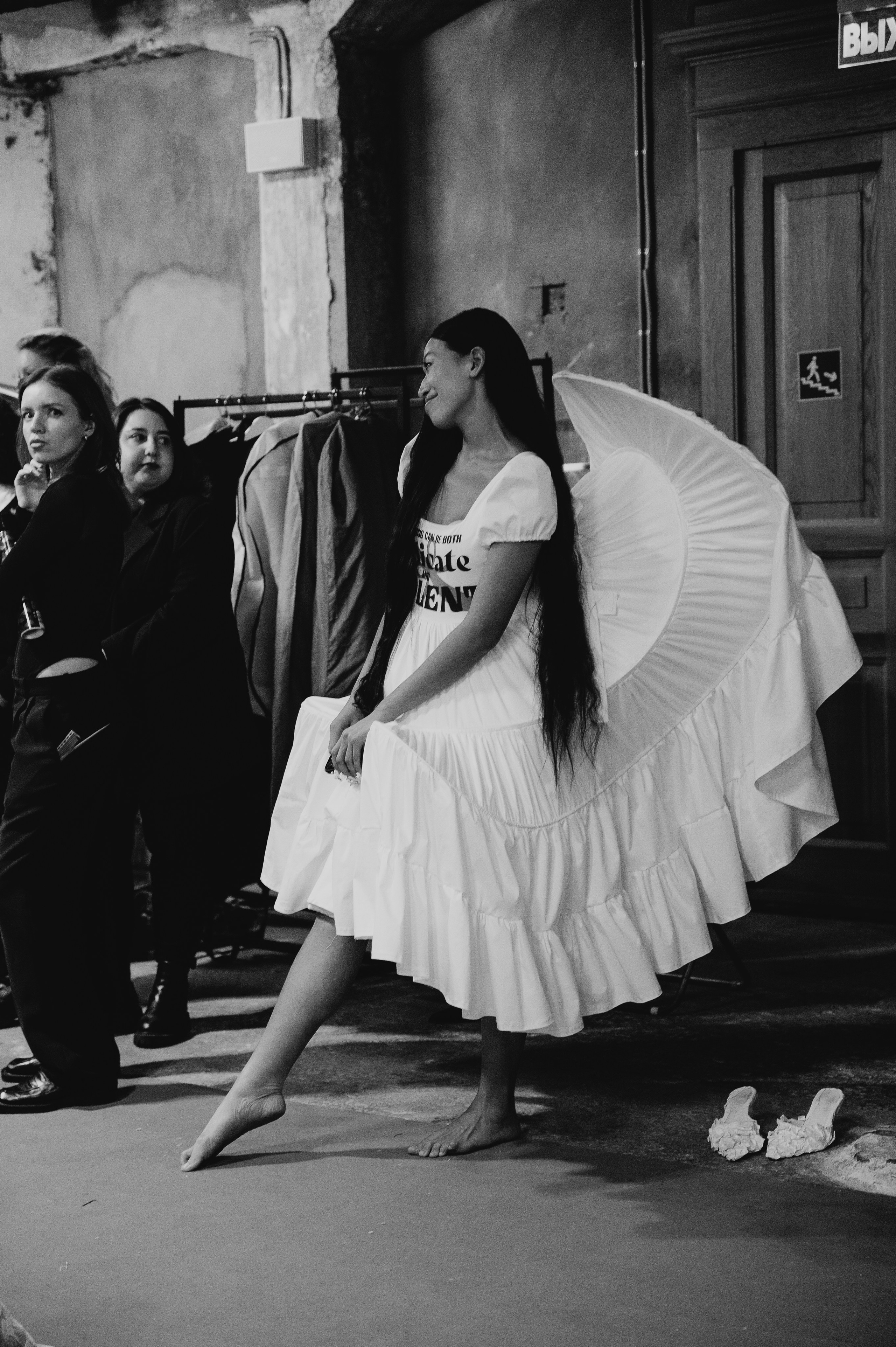 Бекстейдж показа «Новые Имена» собака.ru|ДЛТ. Портретный и репортажный фотограф в Санкт-Петербурге