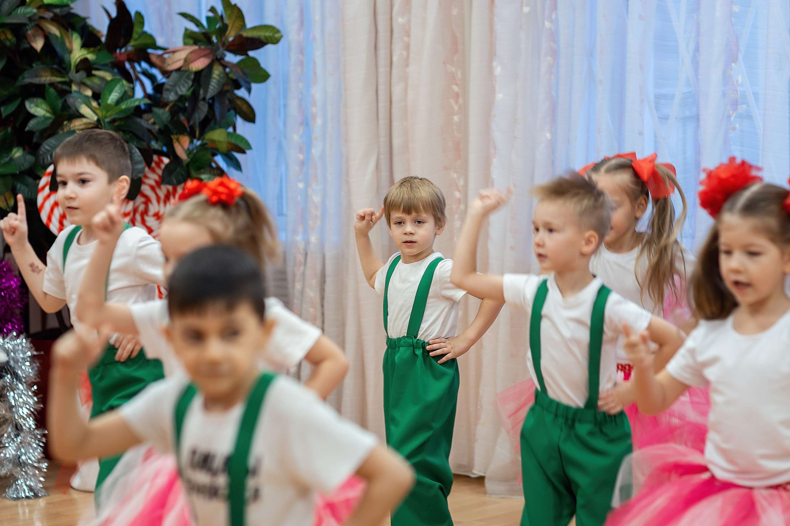 Утренник_"Карамельная фабрика» 2024. Семейный фотограф в Санкт-Петербурге