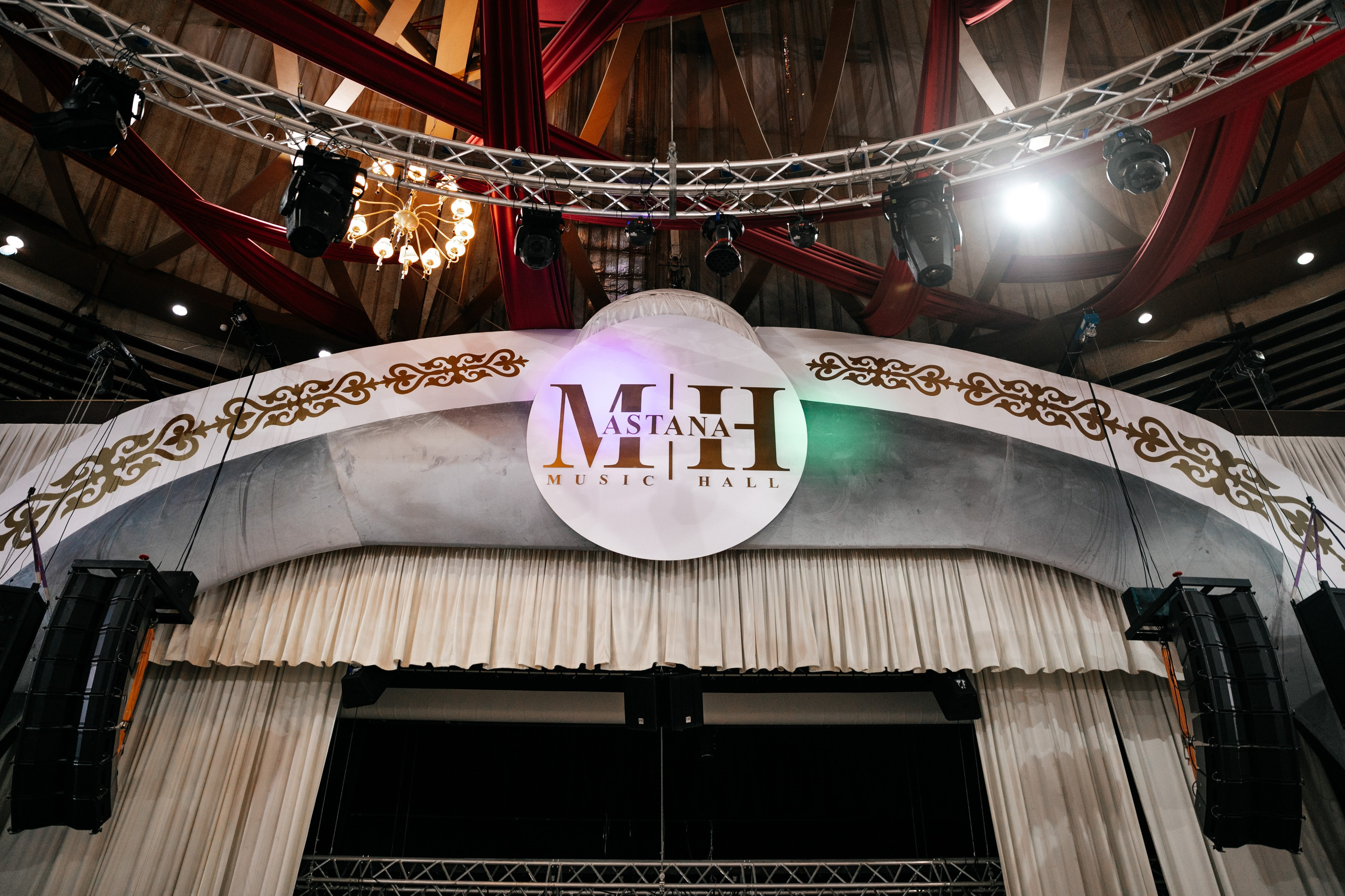 Свадебный банкет Абылайхан и Меруерт. Akkanatart.kz