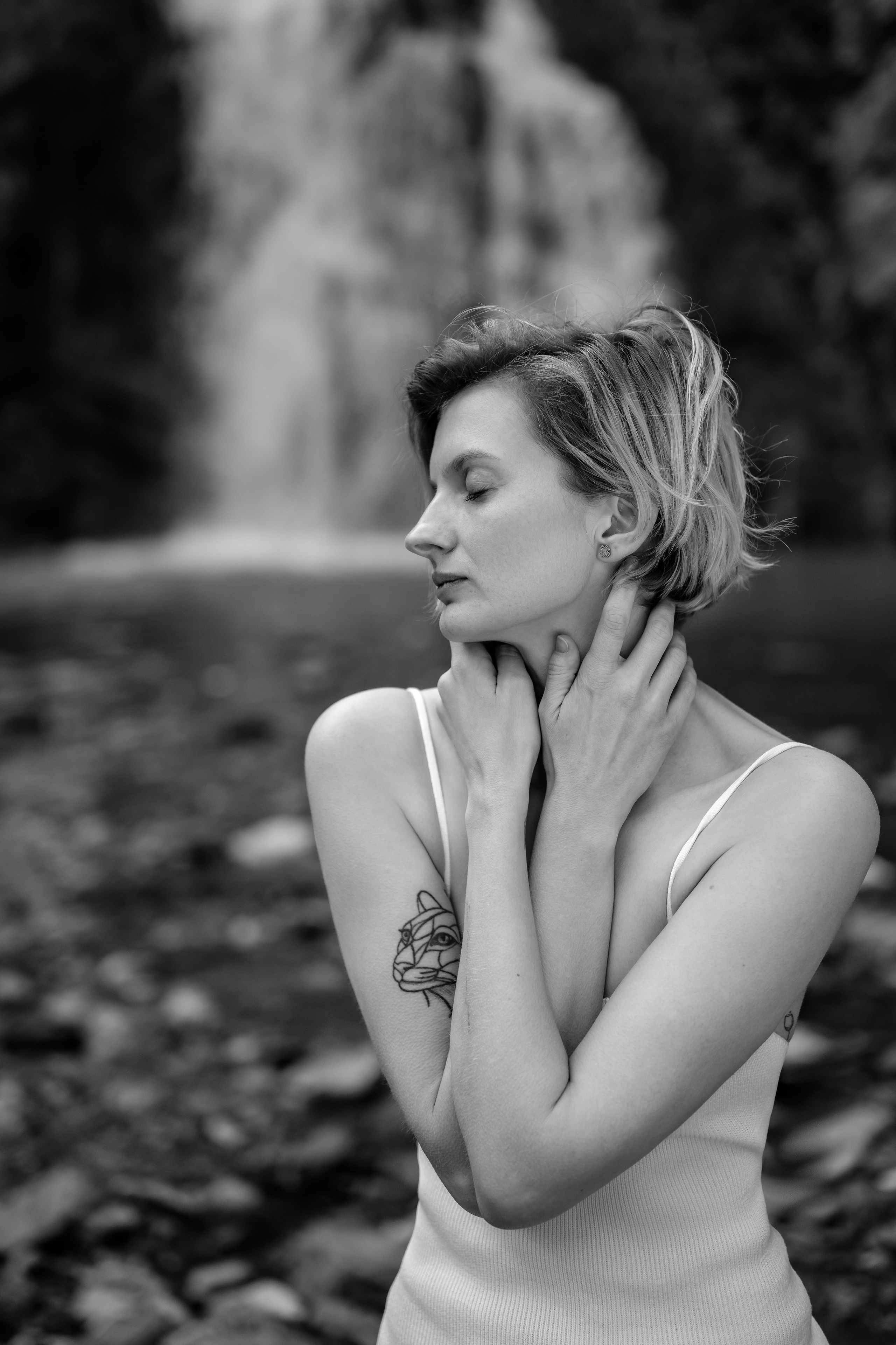 Настя змейковские водопады. Наталья Слесаренко фотограф в Сочи