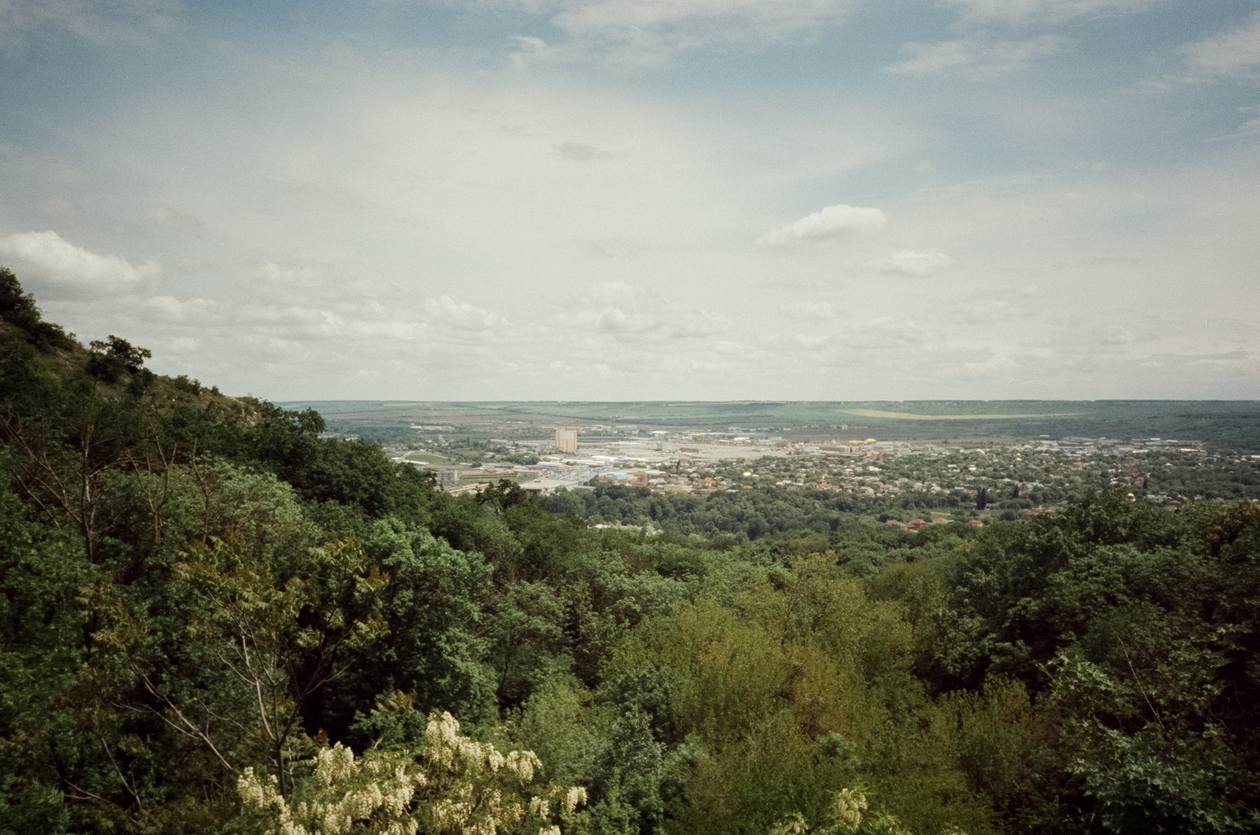 Остап Бендер, озеро Провал и парк Цветник в Пятигорске. Фотограф-документалист Мария Осокина