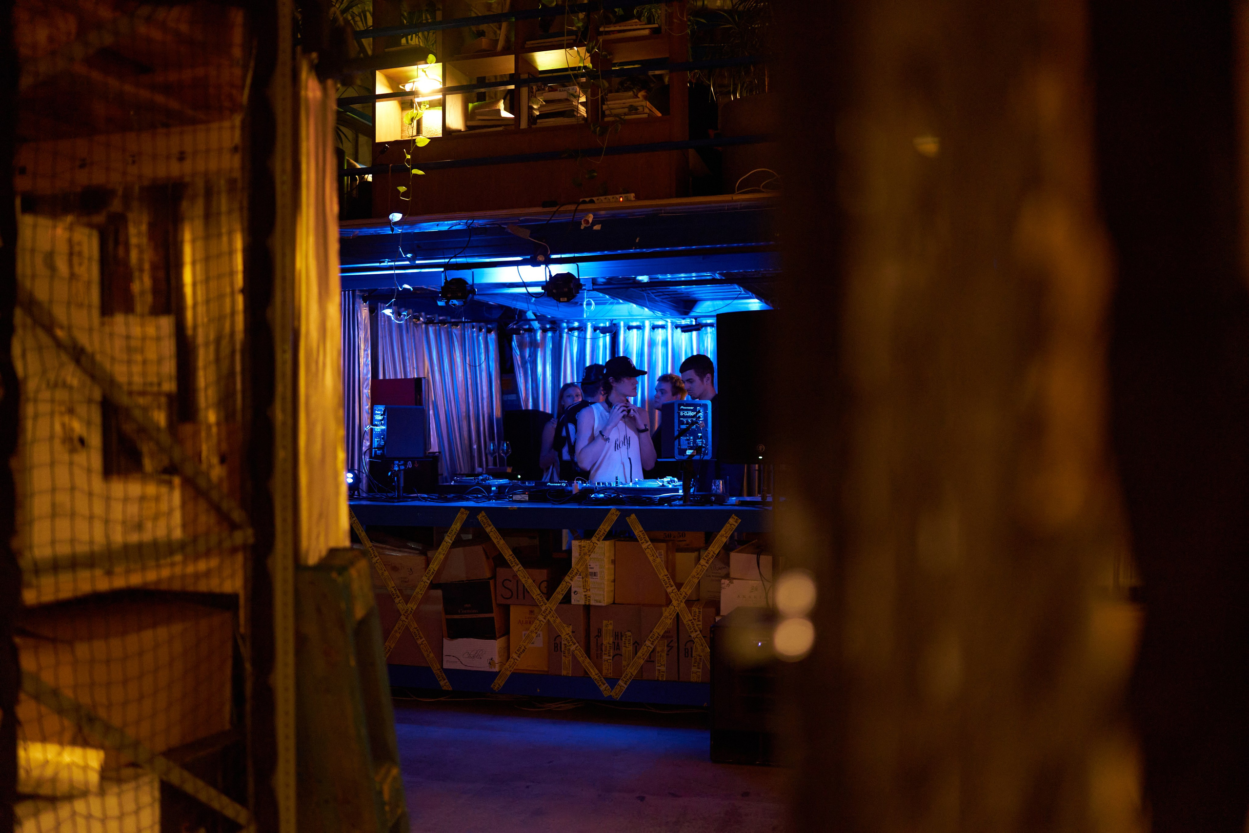 Винный склад. Коммерческий и репортажный фотограф в Санкт-Петербурге — Туся Сушка