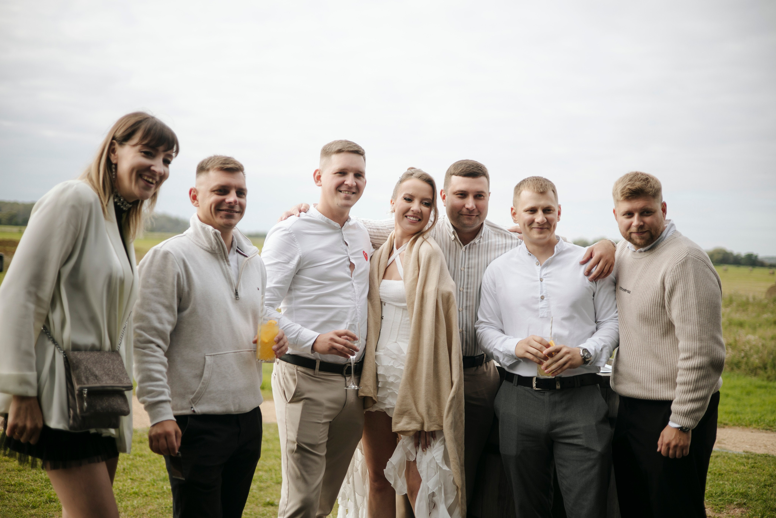 Артём и Вероника pine river. Nikolpinhasova